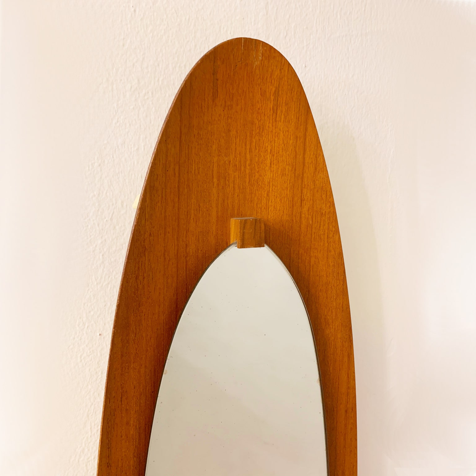 Franco Campo & Carlo Graffi per Home <br> Specchio ovale in teak anni 60 - immagine 2