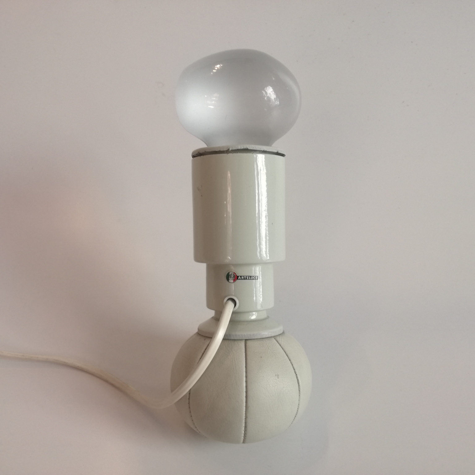 Gino Sarfatti per Arteluce <br> Lampada da appoggio mod. 600/c - immagine 2