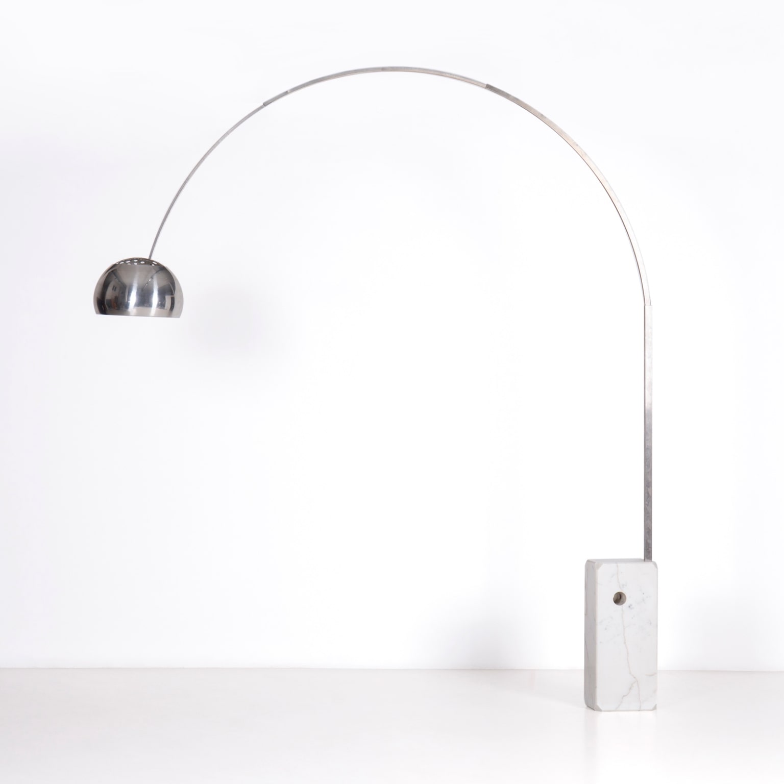 Lampada Arco <br> Achille & Piergiacomo Castiglioni per Flos 1960