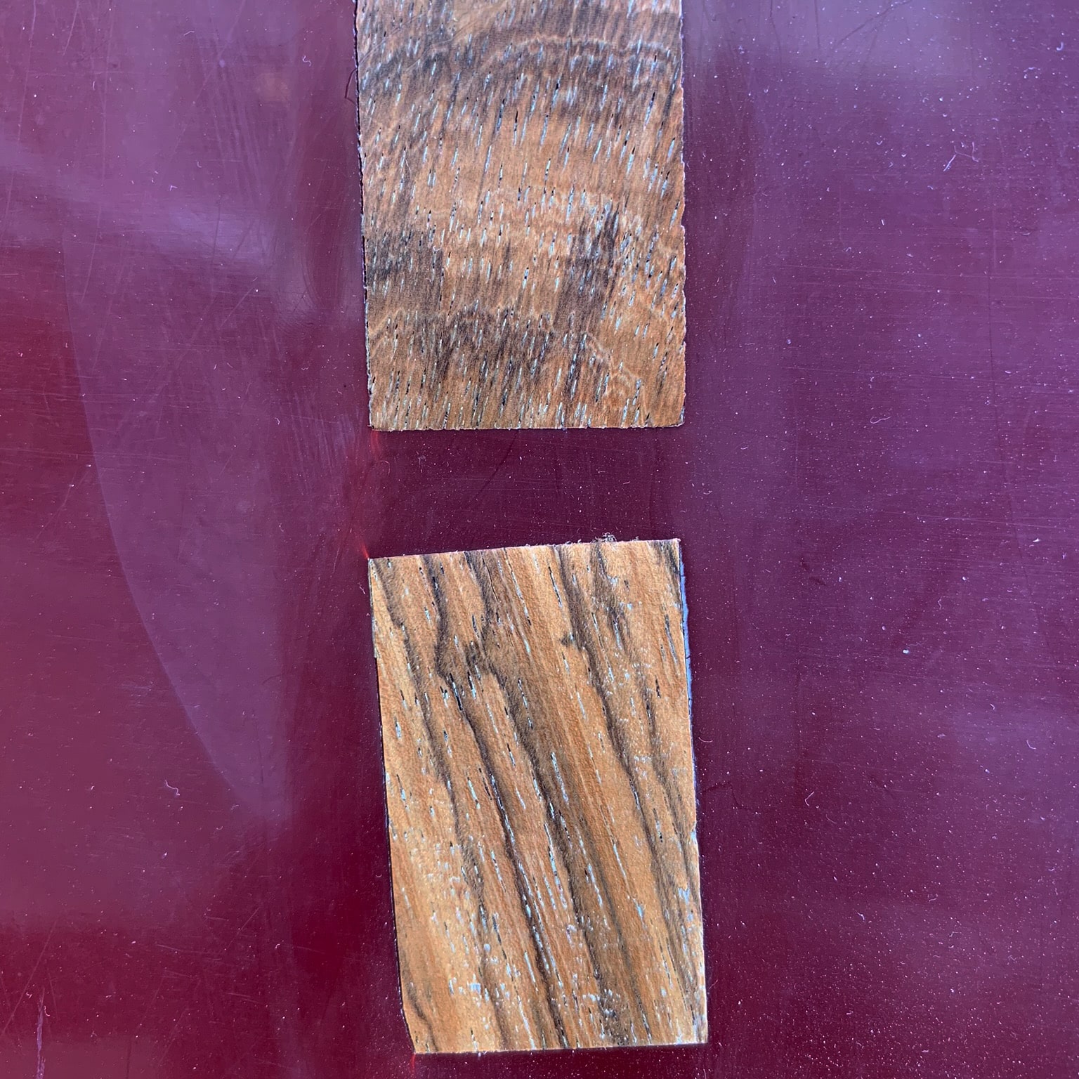 Coppia di sedie in abs e legno <br> Design anni 60 - immagine 8