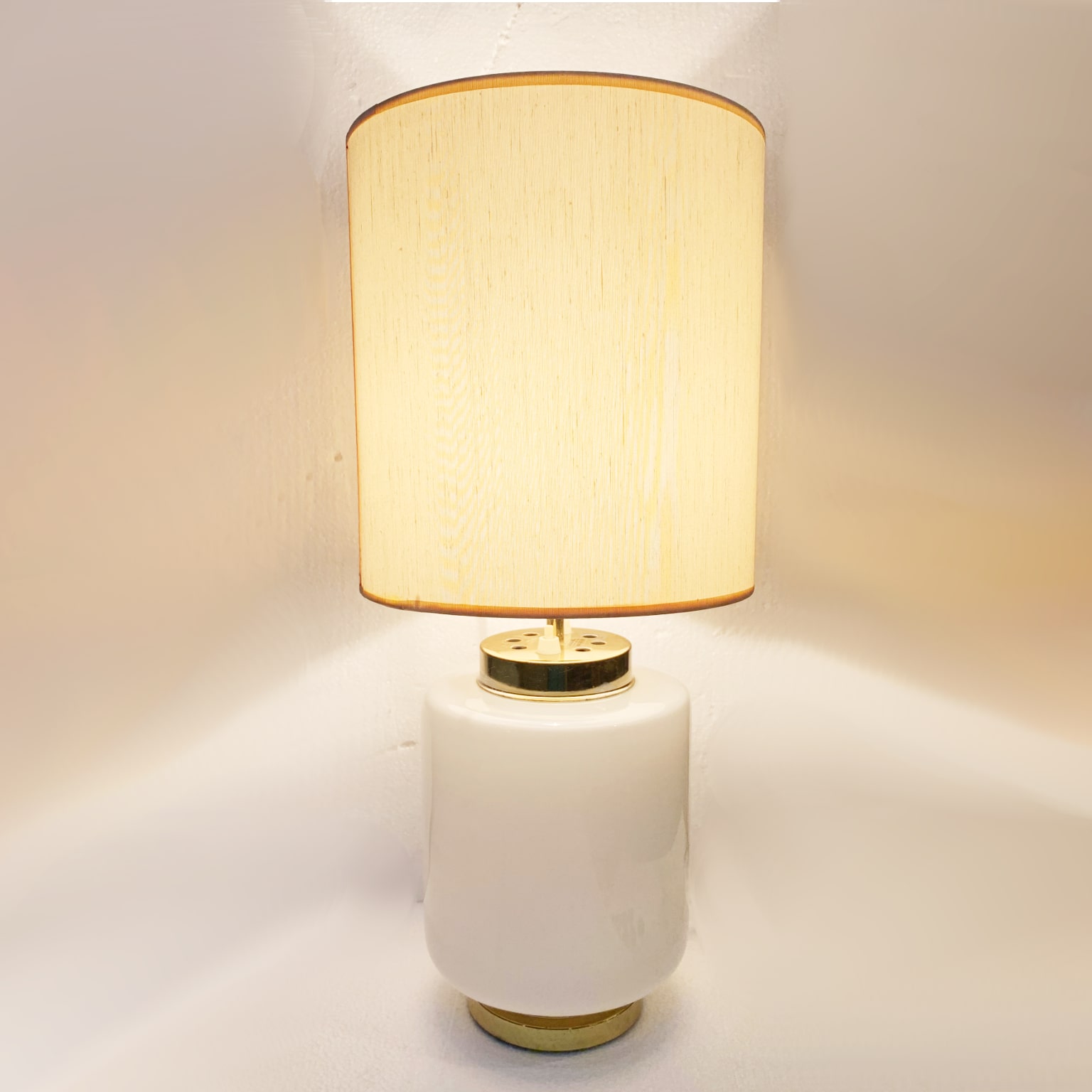 Stilnovo <br> Lampada da appoggio in vetro anni 60 - immagine 2