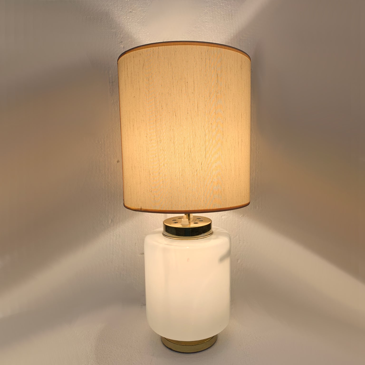 Stilnovo <br> Lampada da appoggio in vetro anni 60 - immagine 3