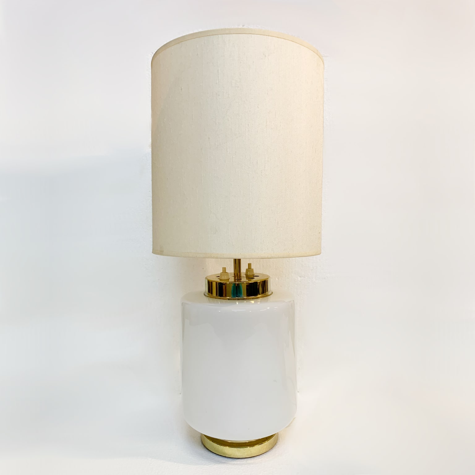 Stilnovo <br> Lampada da appoggio in vetro anni 60