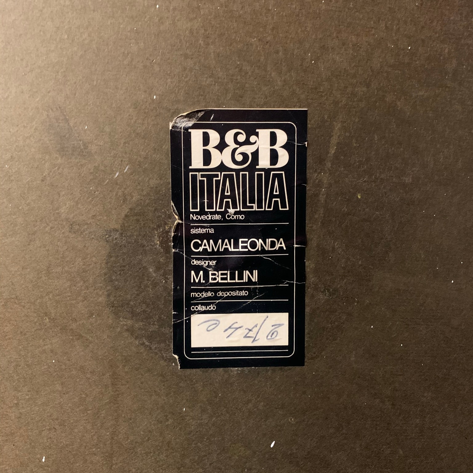 Mario Bellini per B&B <br> Divano modulare mod. Camaleonda - immagine 7