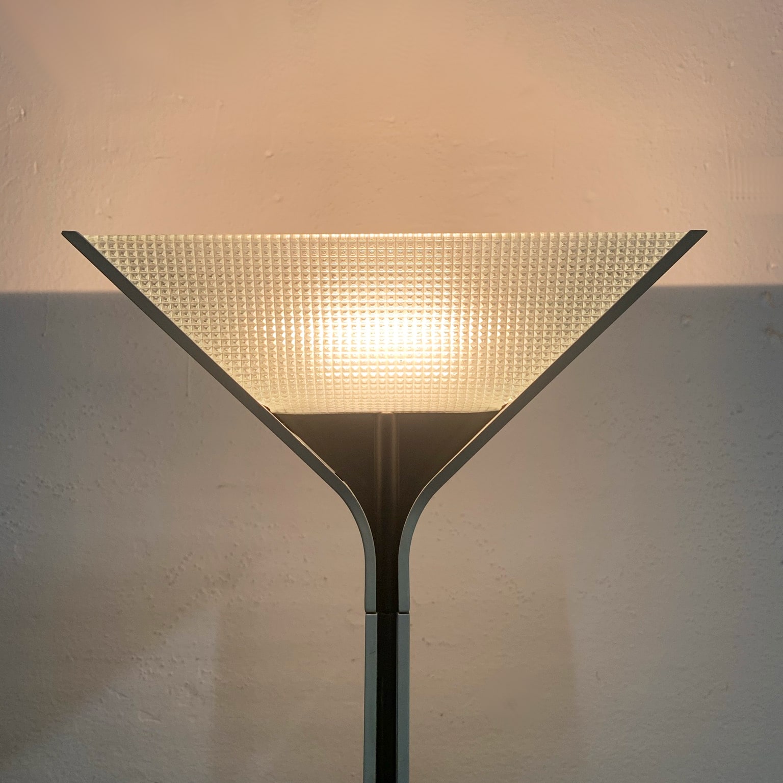 Tobia Scarpa per Flos <br> Lampada da terra mod. Papillona <br>anni 70 - immagine 3