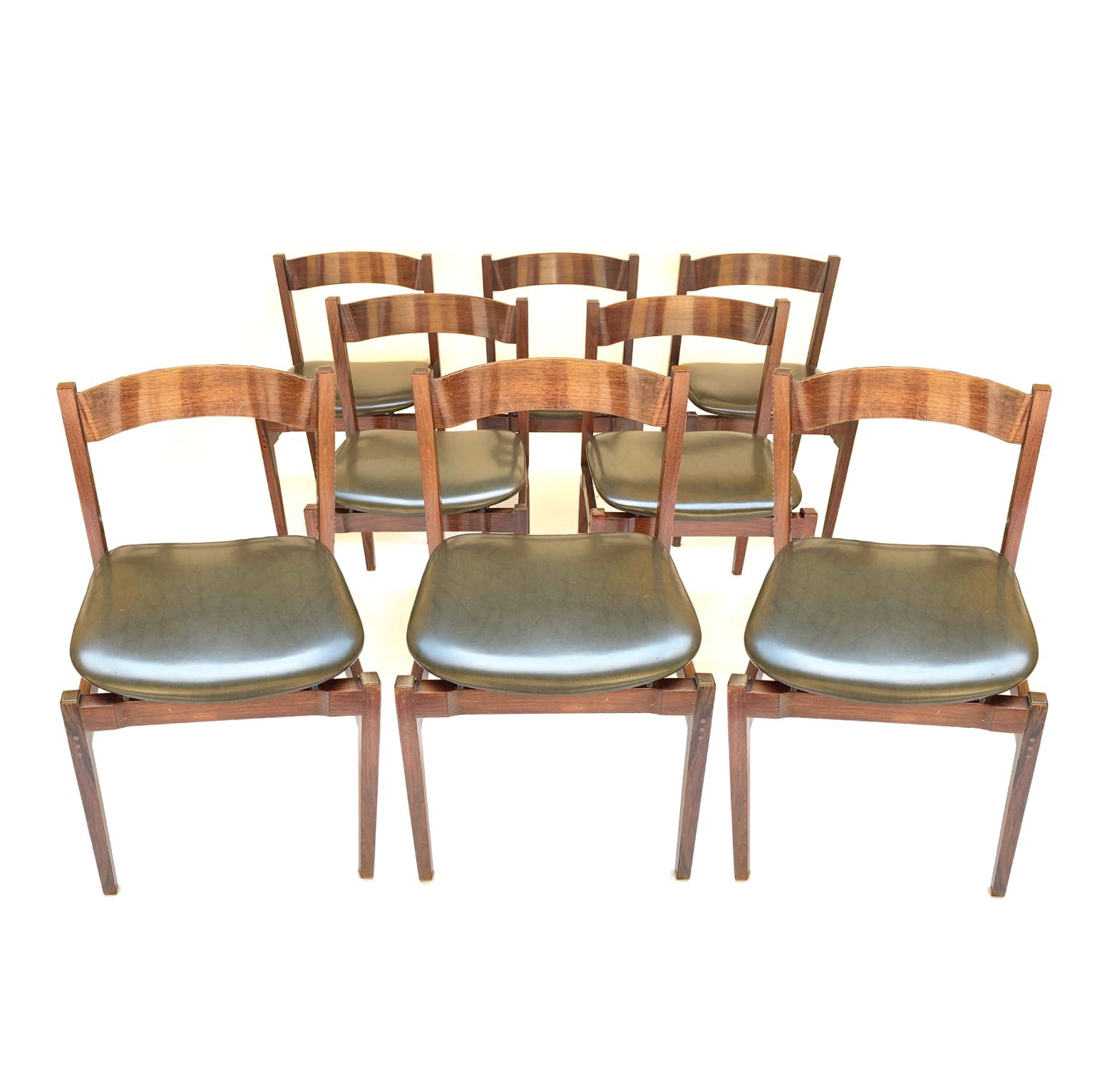 Gianfranco Frattini per Cassina <br> Gruppo di 8 sedie mod. 101