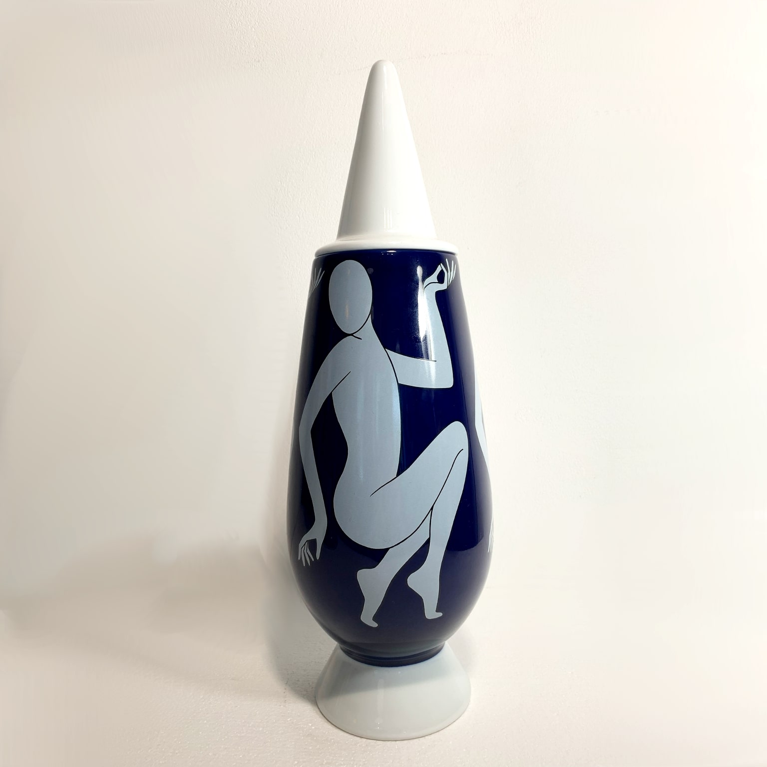 Alessandro Mendini per Alessi <br> Vaso in porcellana 100% Make up <br> Mark Kostabi