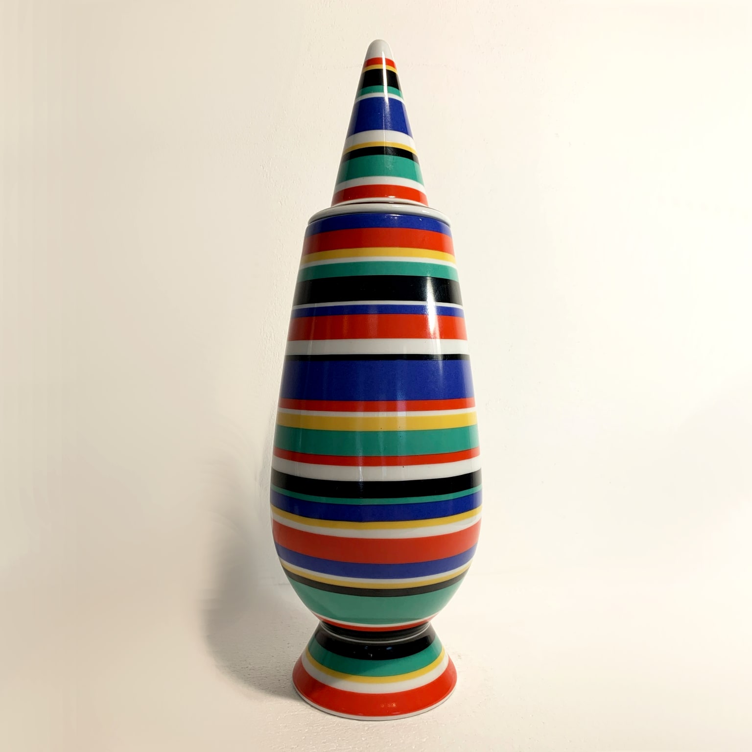 Alessandro Mendini per Alessi <br> Vaso in porcellana 100% Make up <br> Randi Kristensen