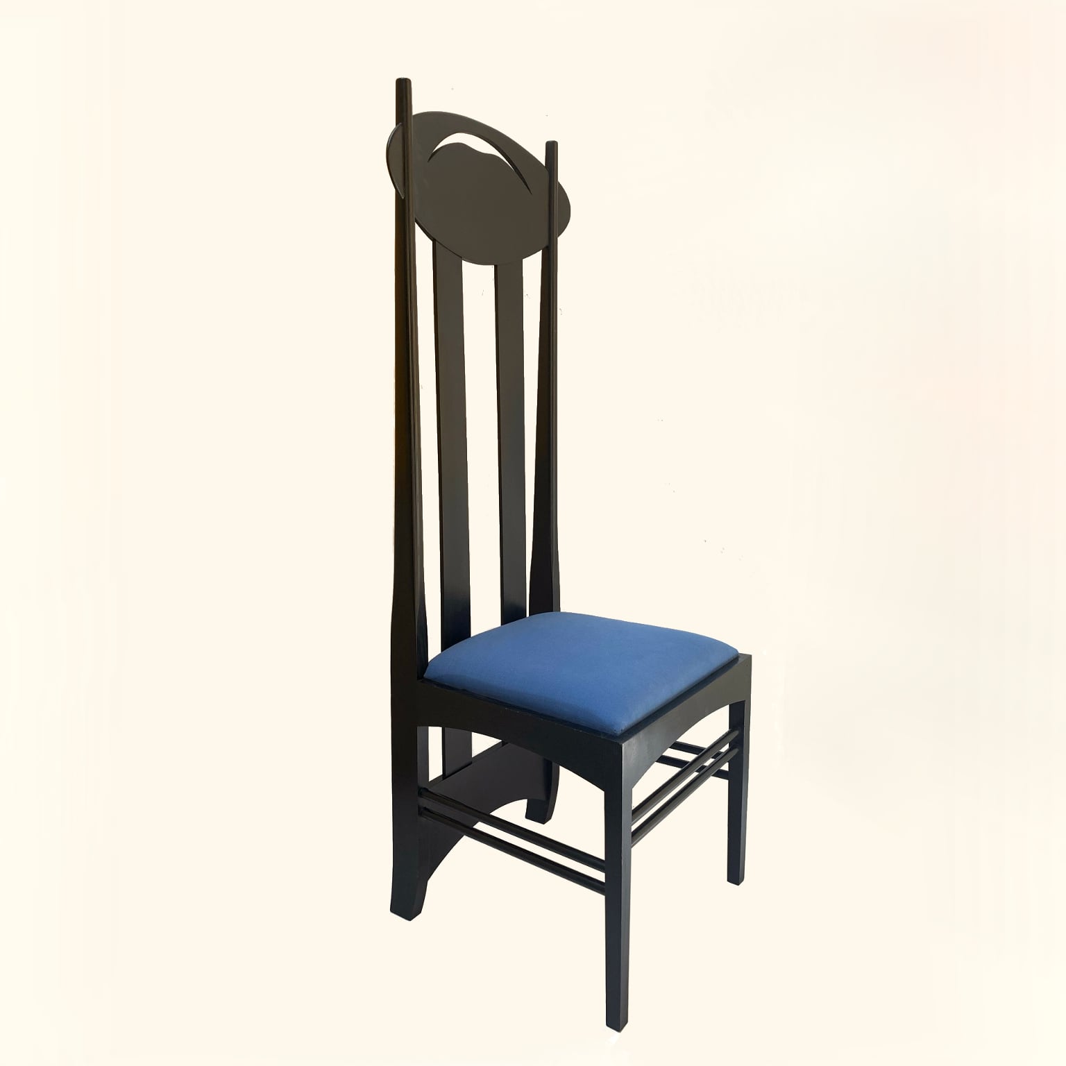 Charles Rennie Mackintosh per Cassina <br> Gruppo di 4 sedie mod. Argyle anni 70 - immagine 3