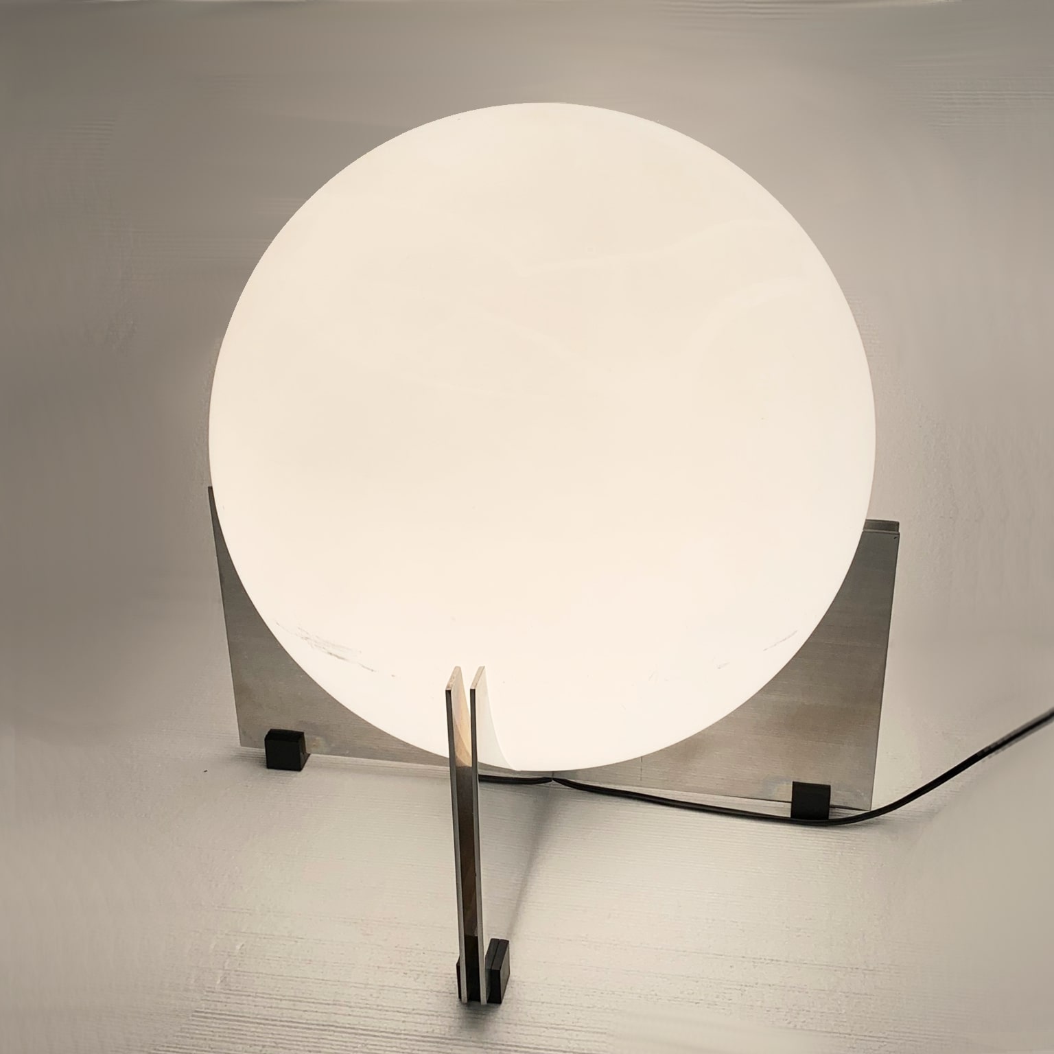 Lampada da terra/appoggio anni 70 <br> attr. Studio tecnico Fontana Arte
