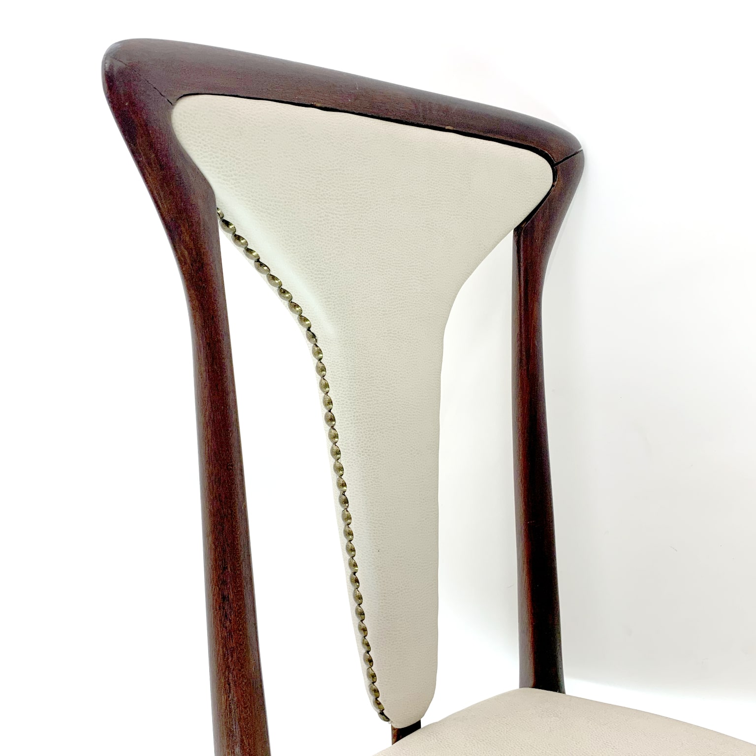 Carlo De Carlo (attr.) <br> Coppia di sedie in teak con sedute imbottite - immagine 4