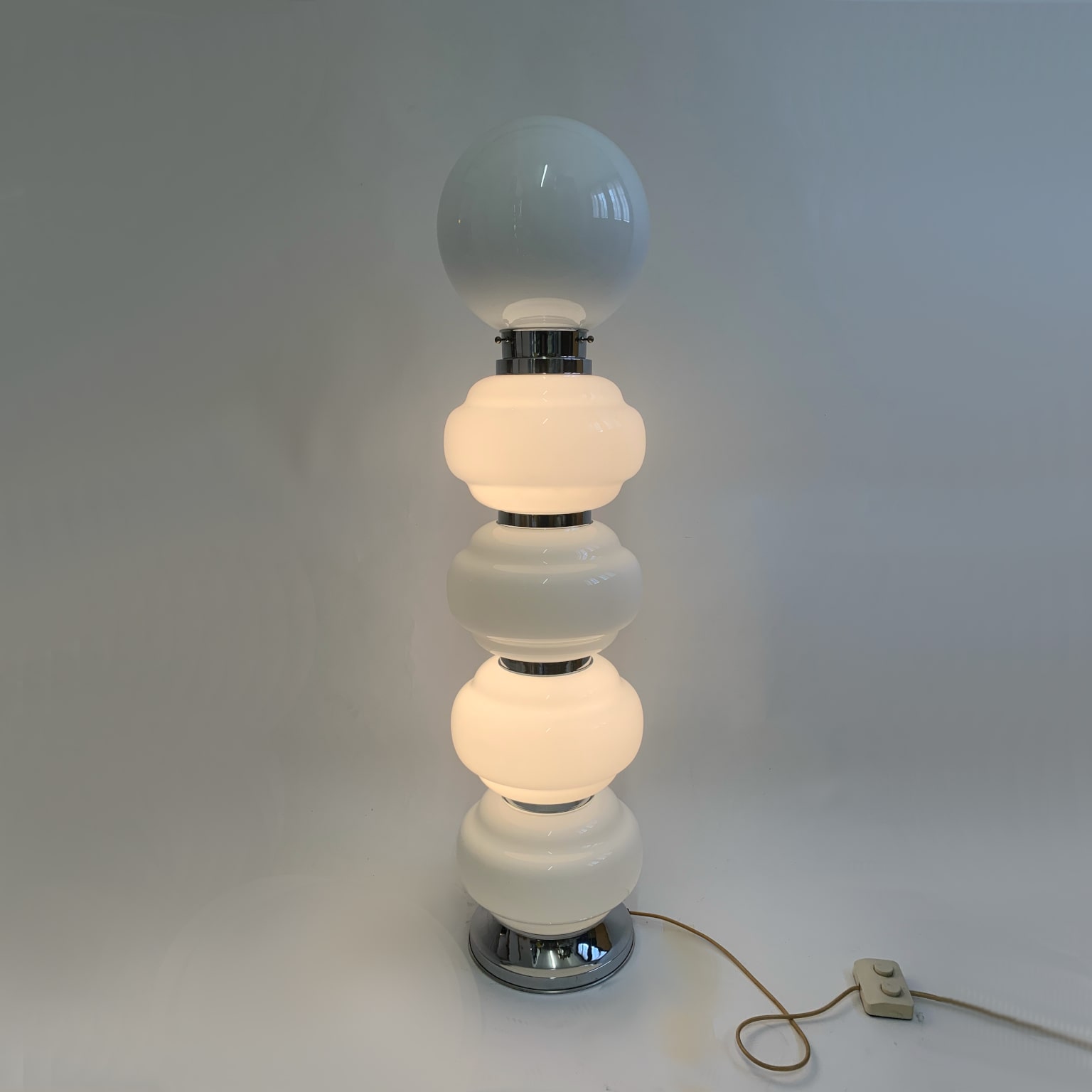 Lampada da terra in vetro anni 70 - immagine 2