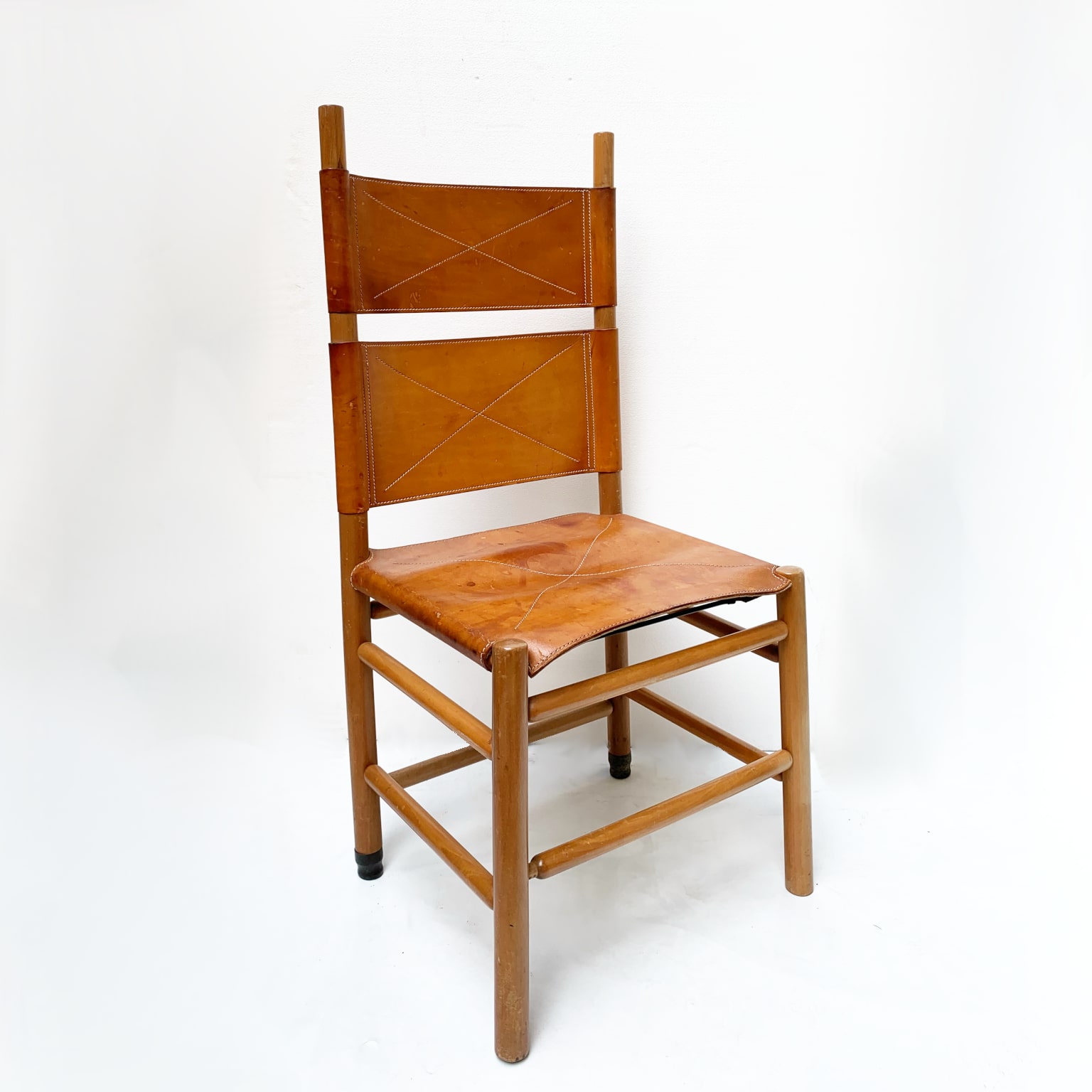 Carlo Scarpa per Bernini <br> Gruppo di 6 sedie mod. Kentucky - immagine 3