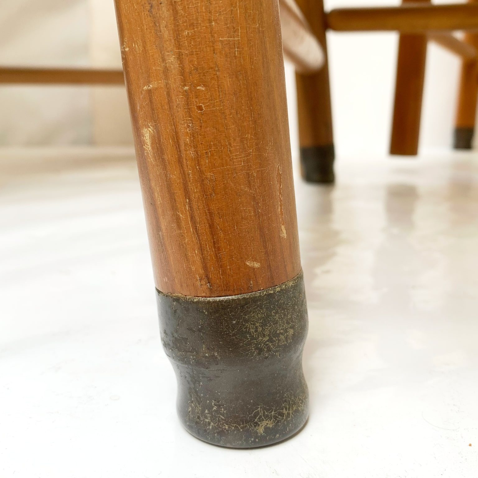 Carlo Scarpa per Bernini <br> Gruppo di 6 sedie mod. Kentucky - immagine 10