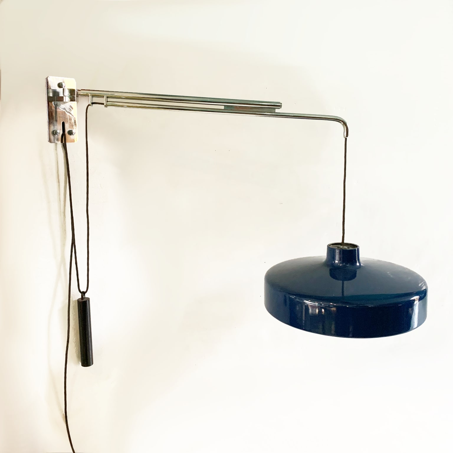 Gino Sarfatti per Arteluce <br> Lampada telescopica da muro mod. 194n