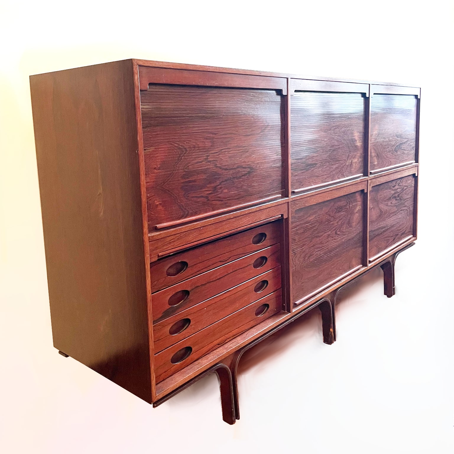 Gianfranco Frattini per Bernini <br> Credenza alta in palissandro, 1957 - immagine 3