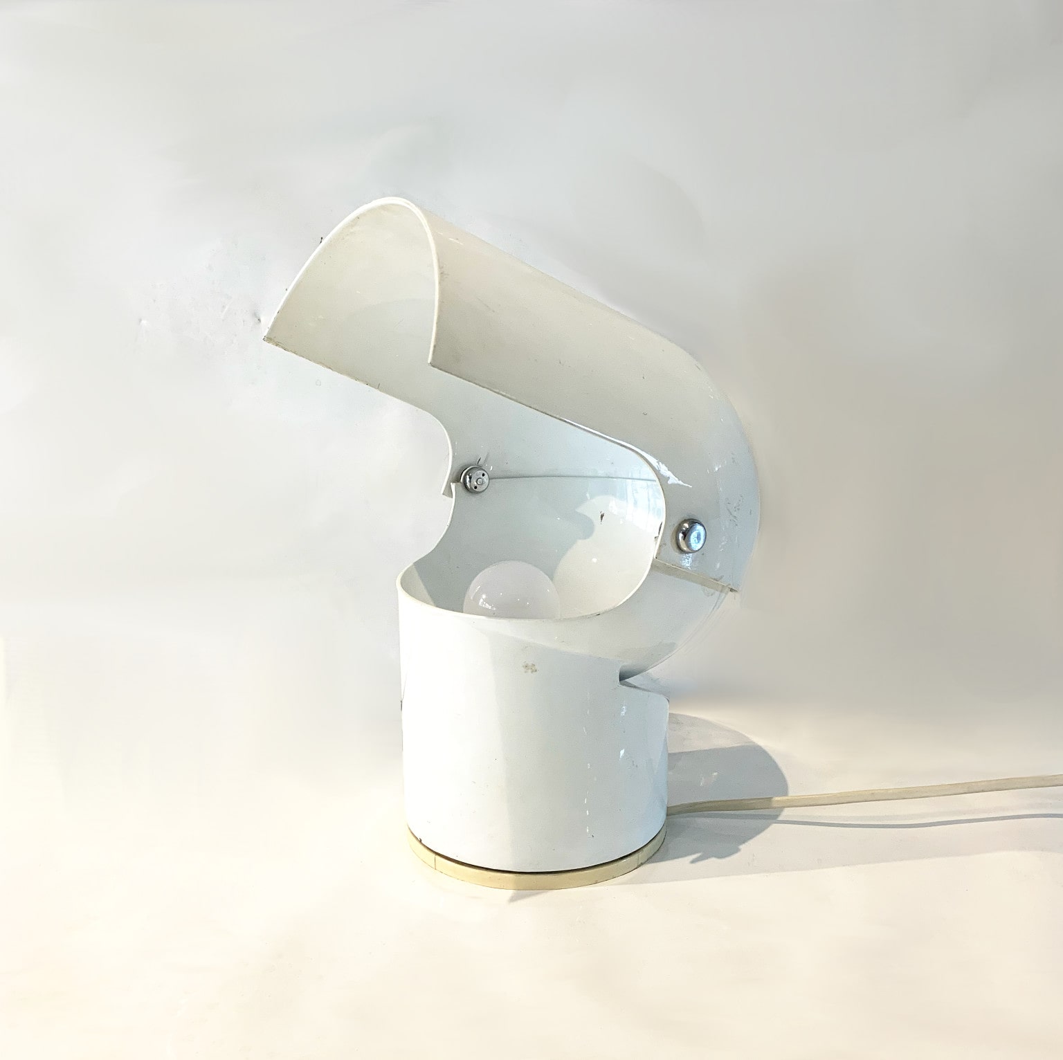 Gae Aulenti per Artemide <br> Lampada da appoggio mod. Pileino