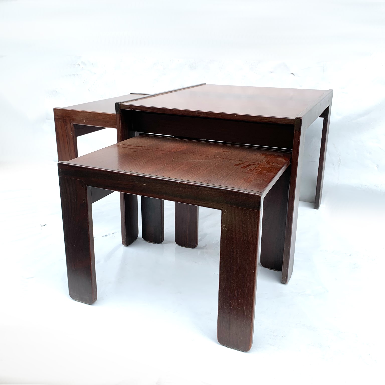 Afra & Tobia Scarpa per Cassina <br> Set di tavolini a nido mod. 1935 - immagine 4