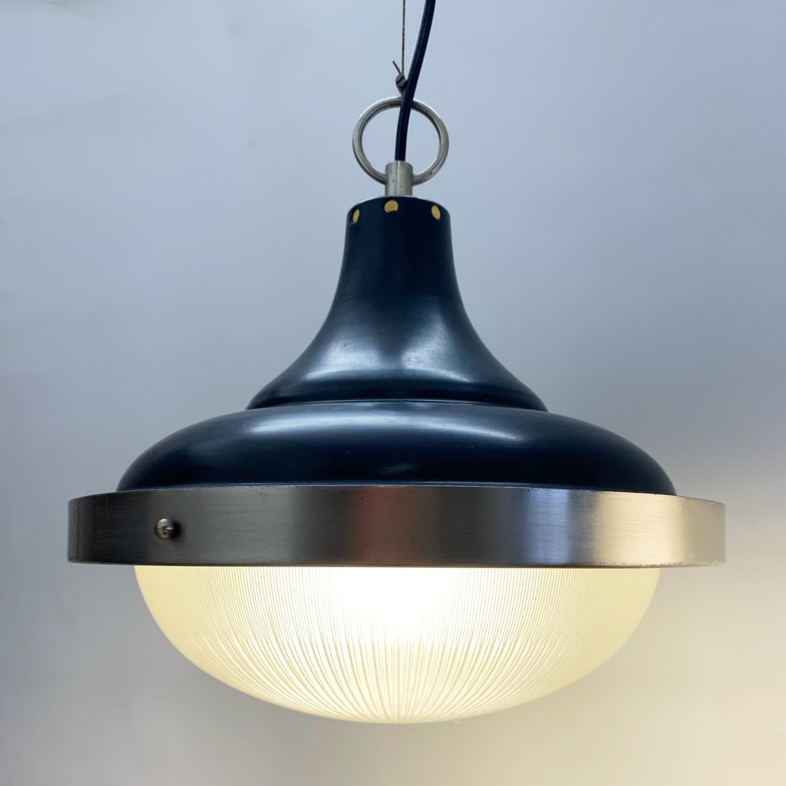 Coppia di lampade a sospensione <br> Produzione italiana anni 60 - immagine 3