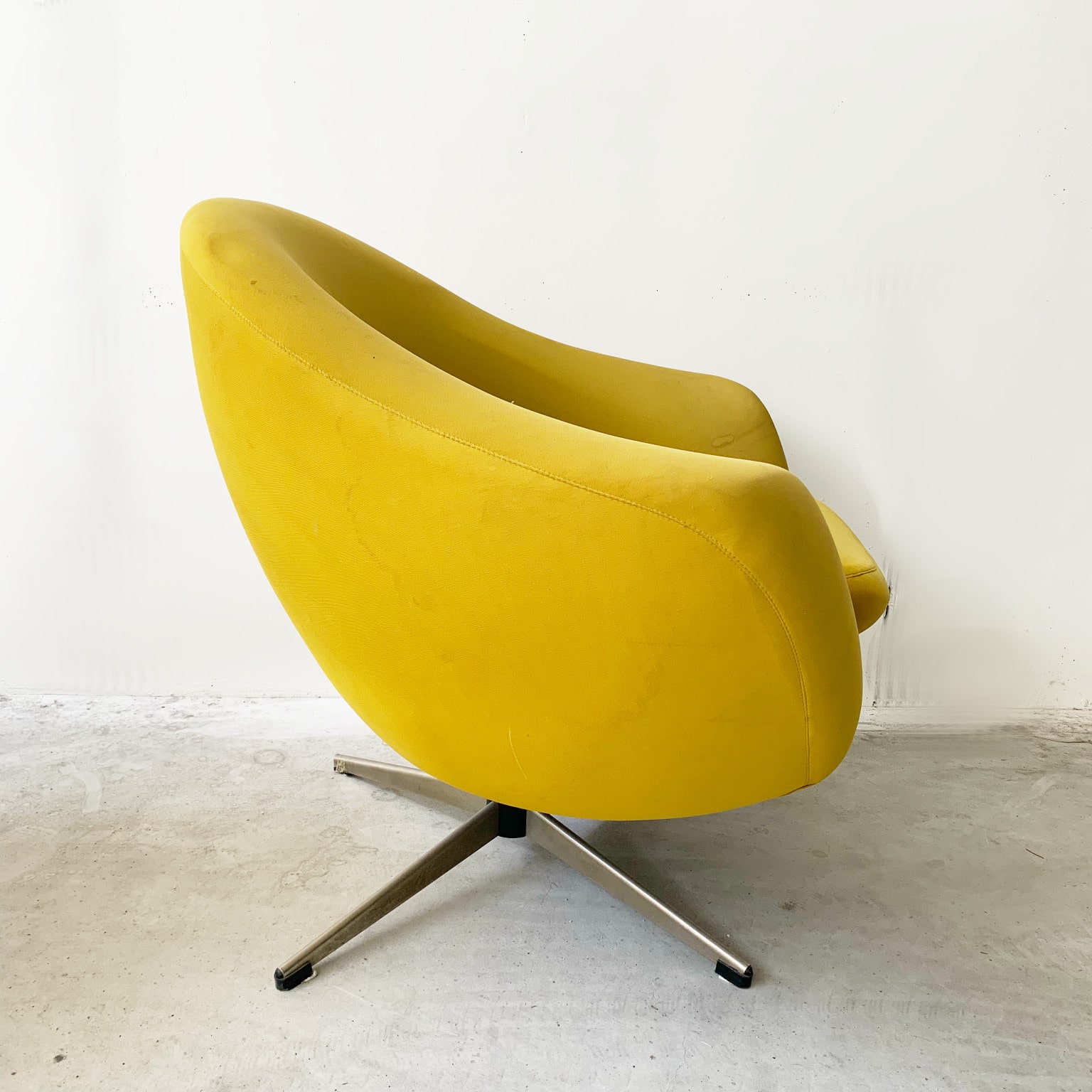 Coppia di poltrone girevoli anni 60 - immagine 7