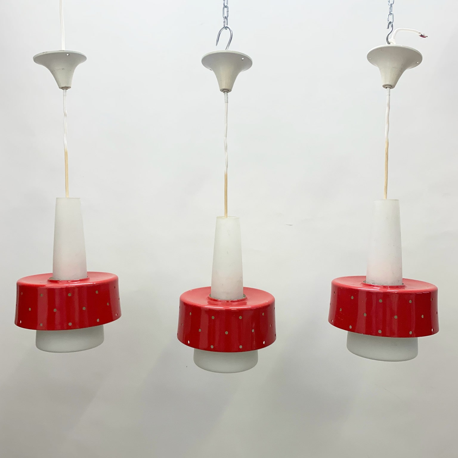 Ernest Igl attr. <br> Set di 3 lampade a sospensione anni 50