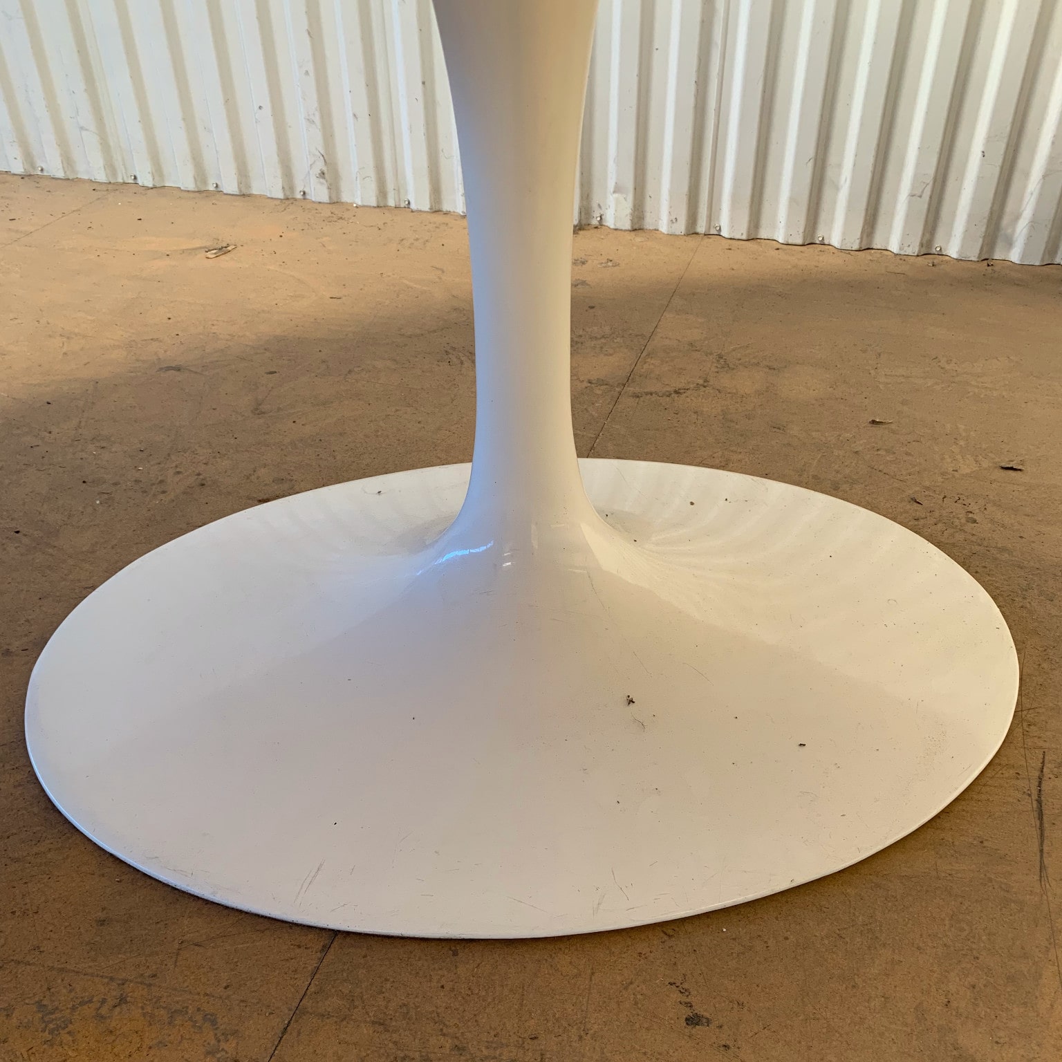Eero Saarinen per Knoll <br> Grande tavolo ovale mod. Tulip anni 70 - immagine 4