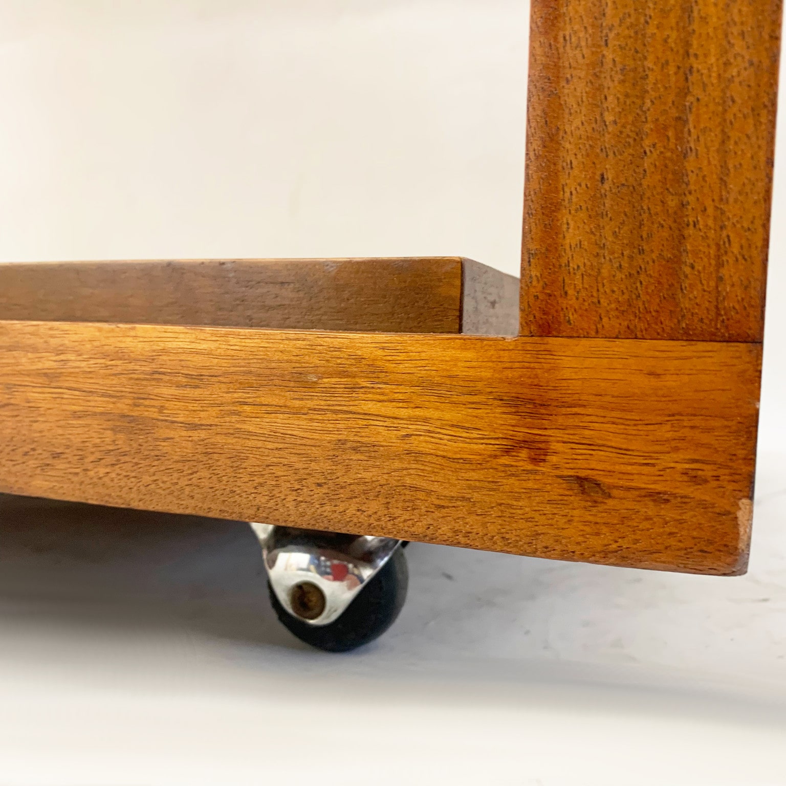 Alberto Salvati e Ambrogio Tresoldi per Cassina <br> Carrello portavivande mod. 762 - immagine 8