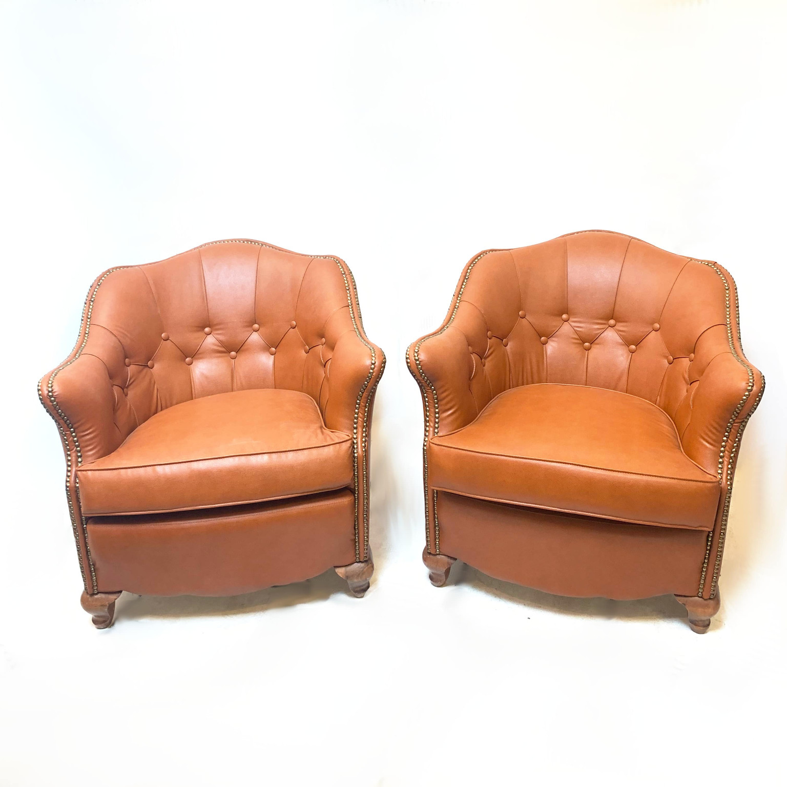 Coppia di poltroncine a pozzetto <br> Italia anni 40