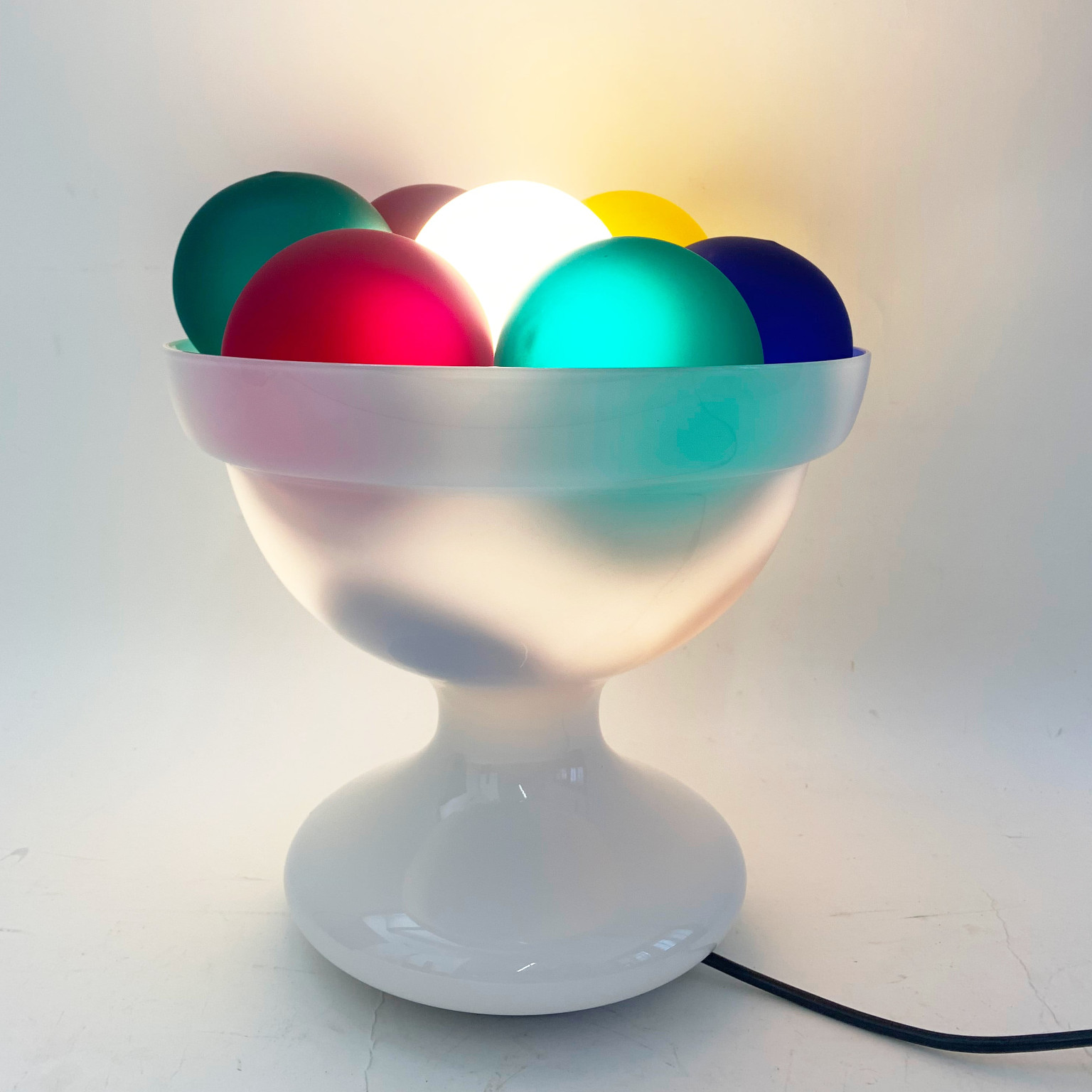 Lampada da appoggio in vetro con sfere colorate <br> Murano, anni 80 - immagine 5