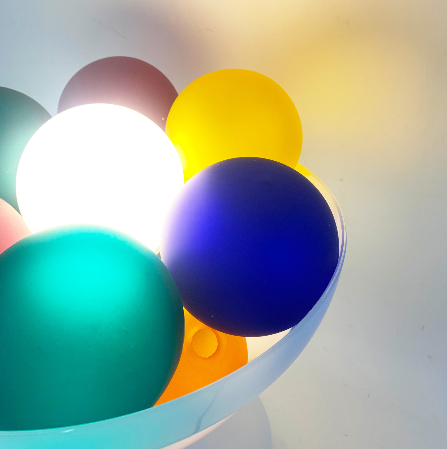 Lampada da appoggio in vetro con sfere colorate <br> Murano, anni 80 - immagine 6