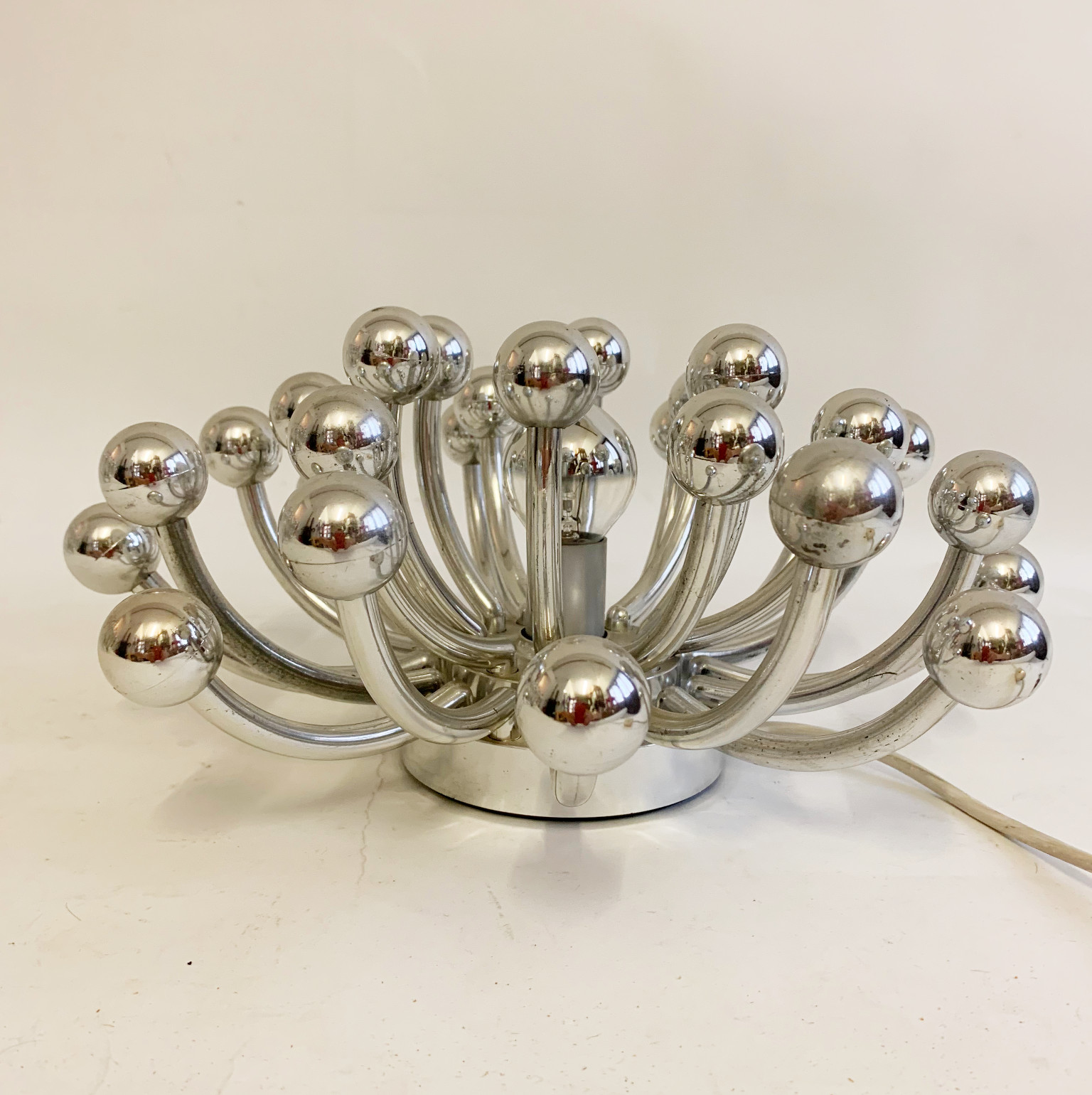 Studio Tetrarch per Valenti <br> Lampada mod. Pistillino anni 70 - immagine 2