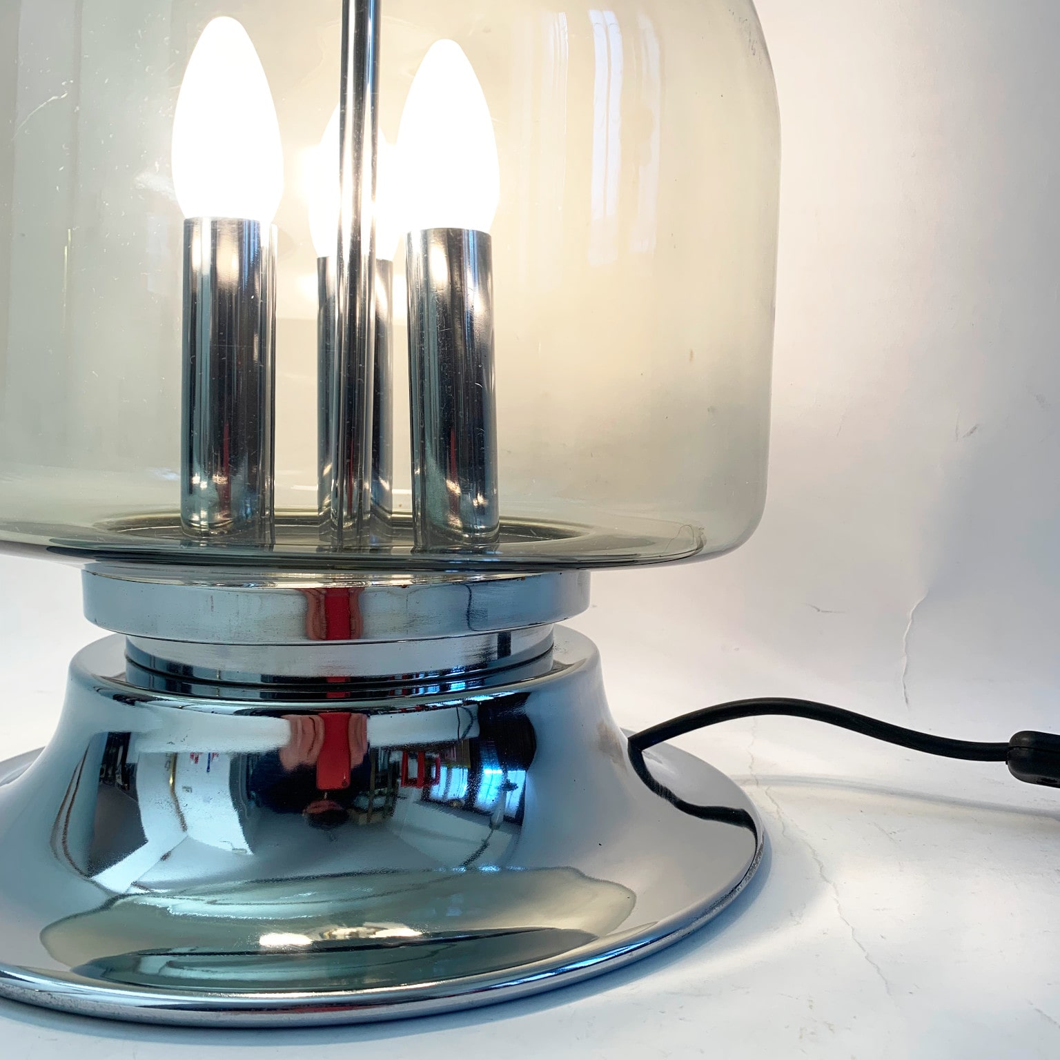 Lampada da tavolo in vetro e metallo cromato <br> Italia anni 70 - immagine 3