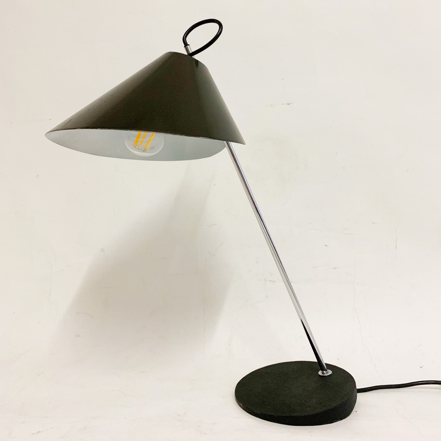 Luigi Caccia Dominioni per Azucena <br> Lampada da appoggio <br>mod. Base Ghisa - immagine 4