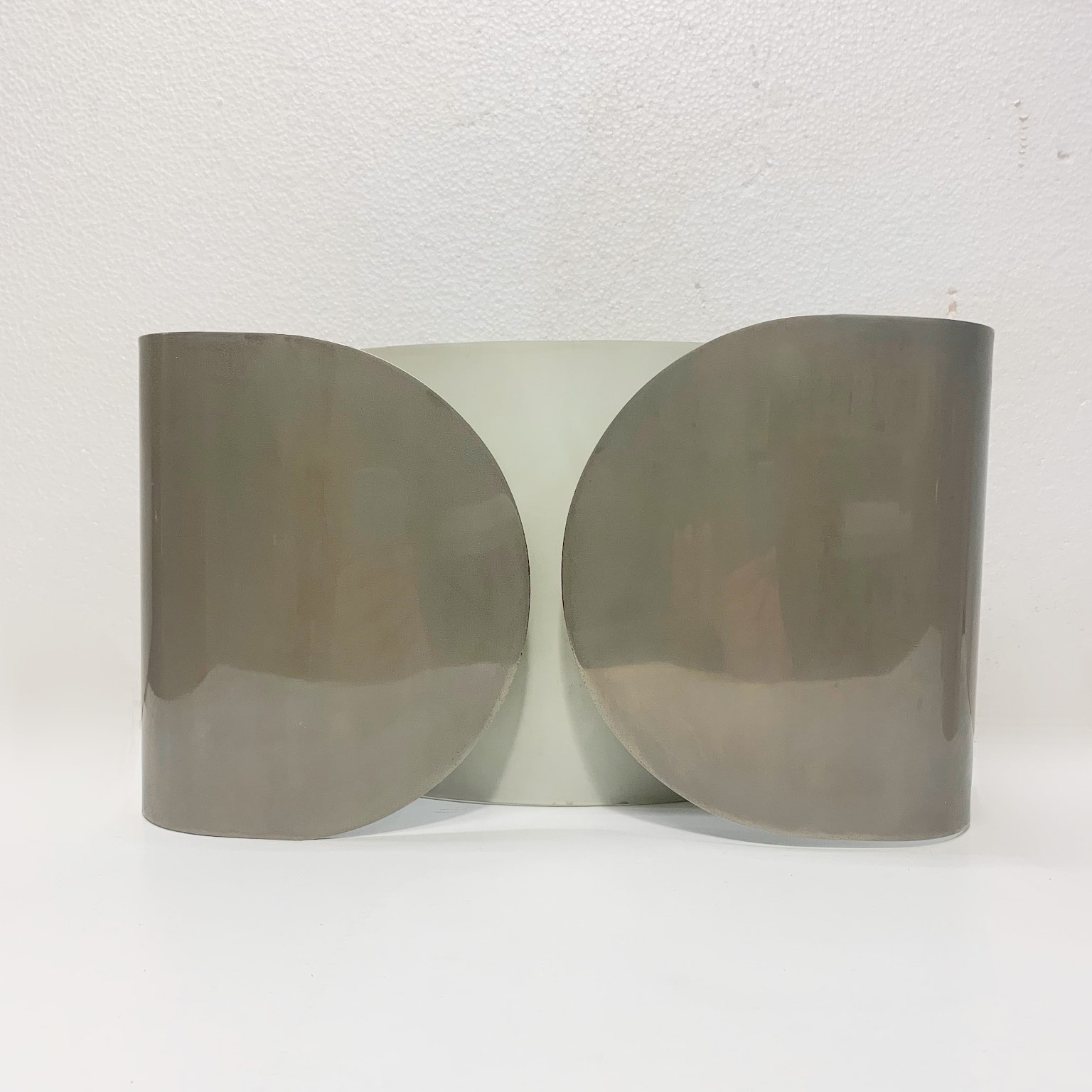 Tobia Scarpa per Flos <br> Coppia di lampade da muro mod. Foglio anni 70 - immagine 8