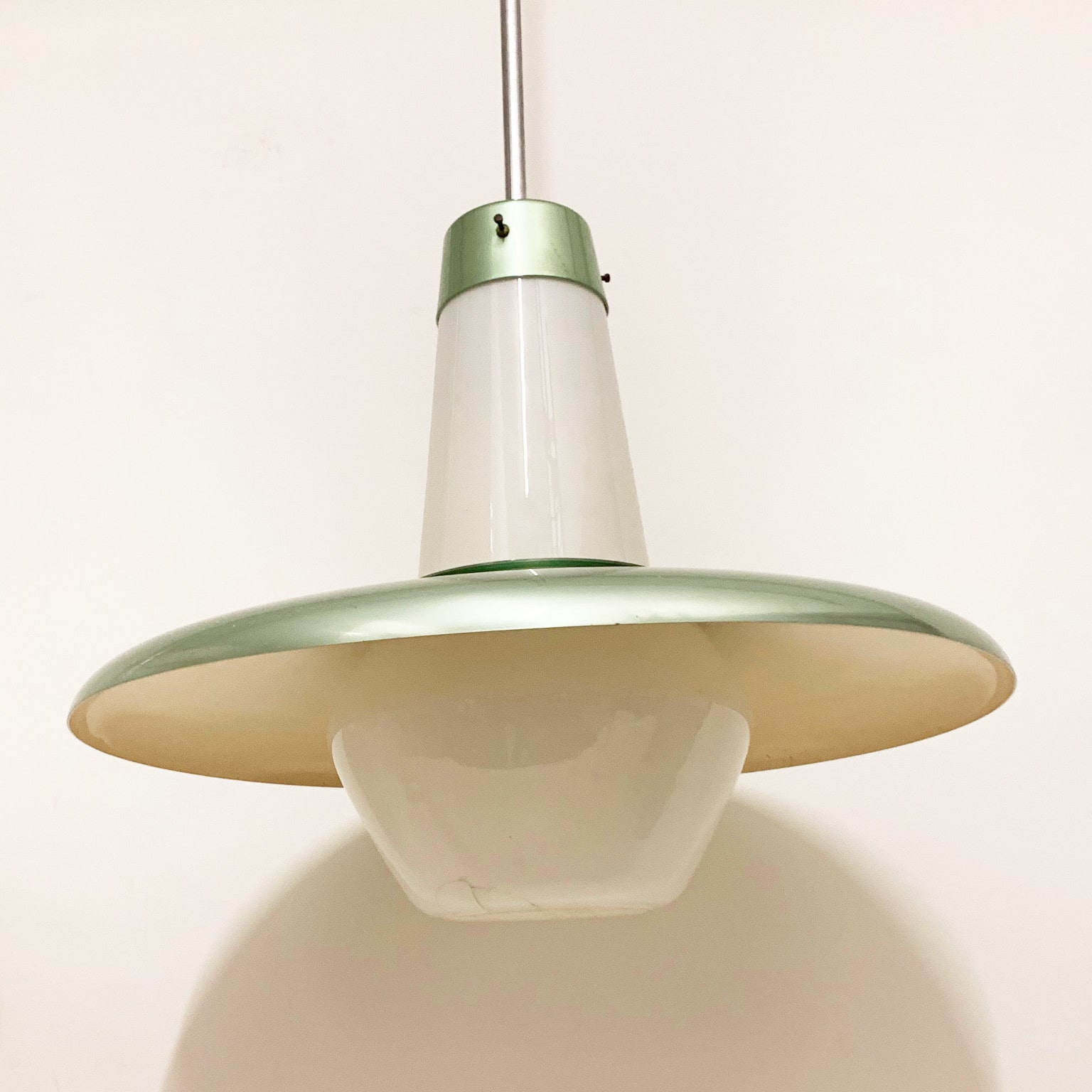 Lampada a sospensione in vetro e alluminio (2) <br> Italia, anni 60 - immagine 6