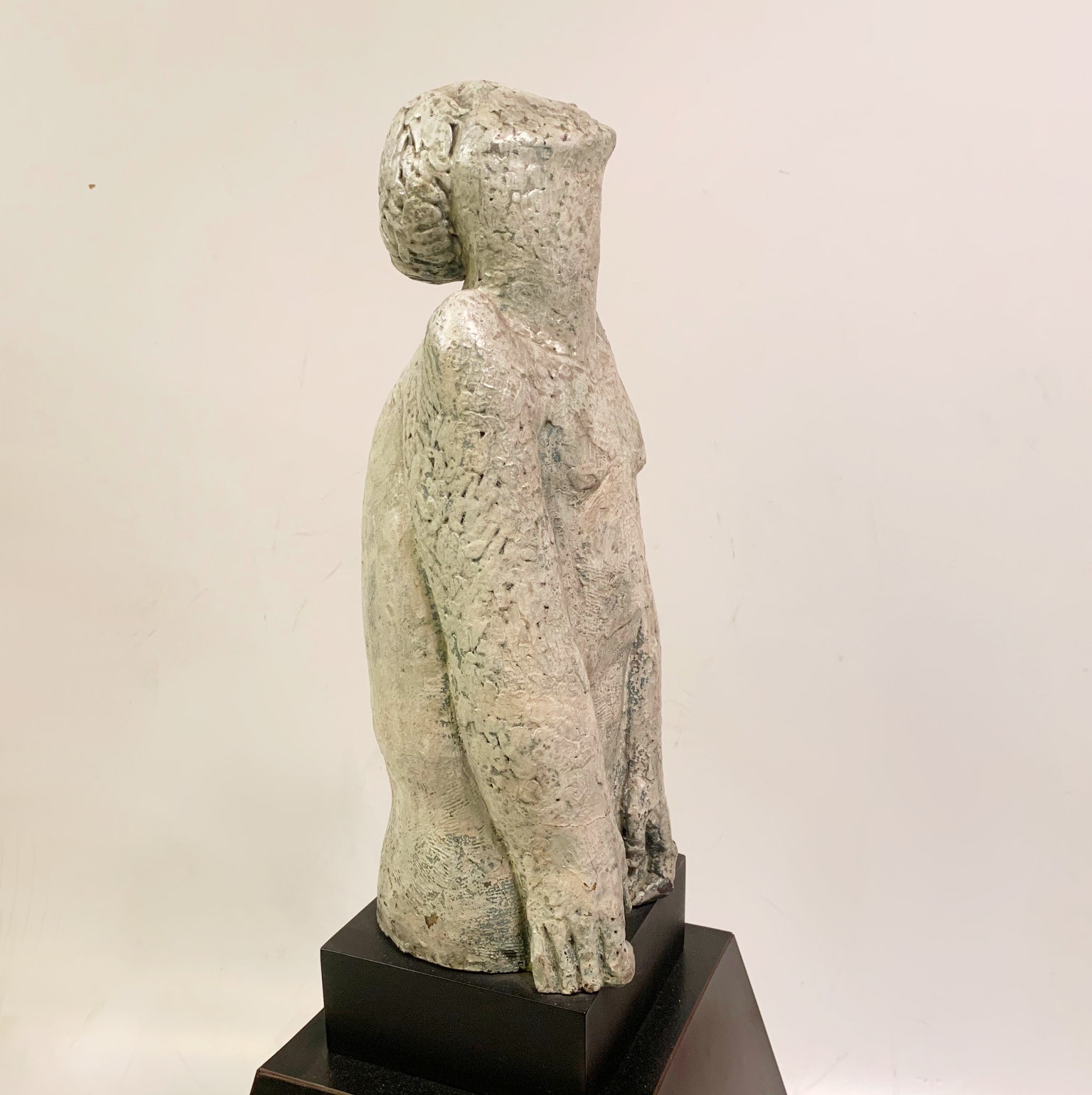 Scultura in ceramica firmata Fazio - immagine 7