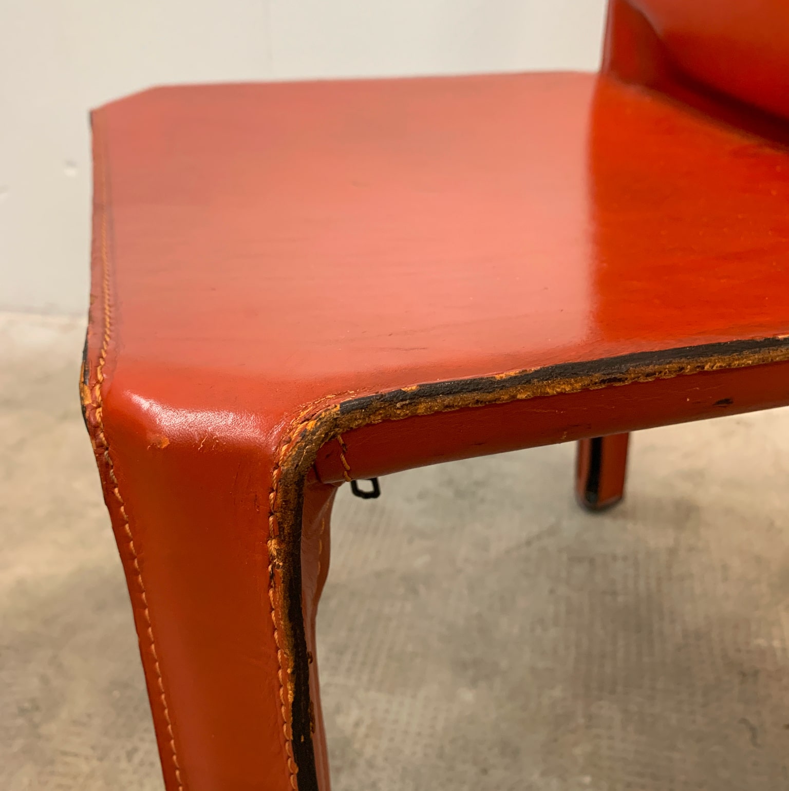 Mario Bellini per Cassina <br> Gruppo di 6 sedie mod. CAB 412, 1977 - immagine 12
