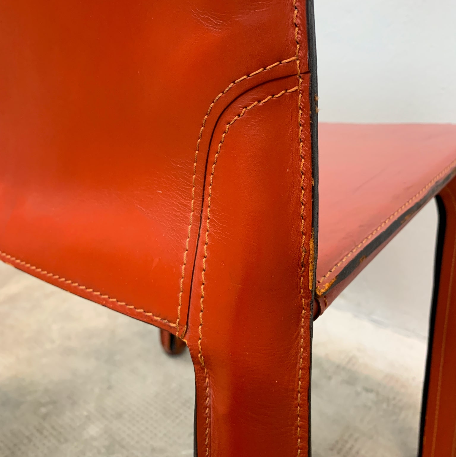 Mario Bellini per Cassina <br> Gruppo di 6 sedie mod. CAB 412, 1977 - immagine 14