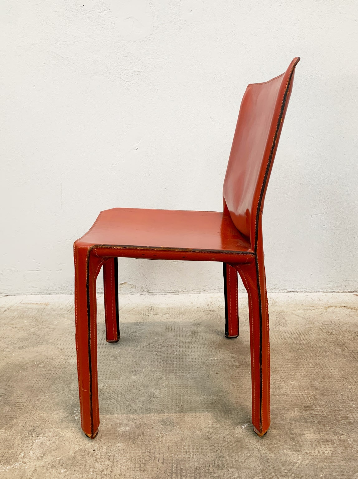 Mario Bellini per Cassina <br> Gruppo di 6 sedie mod. CAB 412, 1977 - immagine 6