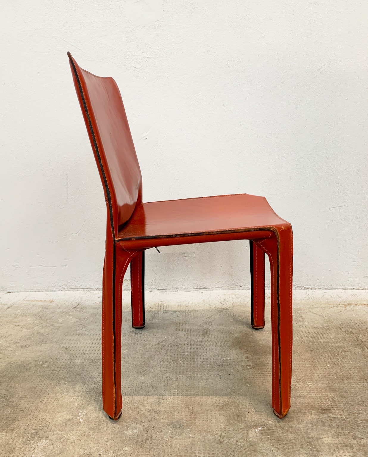 Mario Bellini per Cassina <br> Gruppo di 6 sedie mod. CAB 412, 1977 - immagine 8