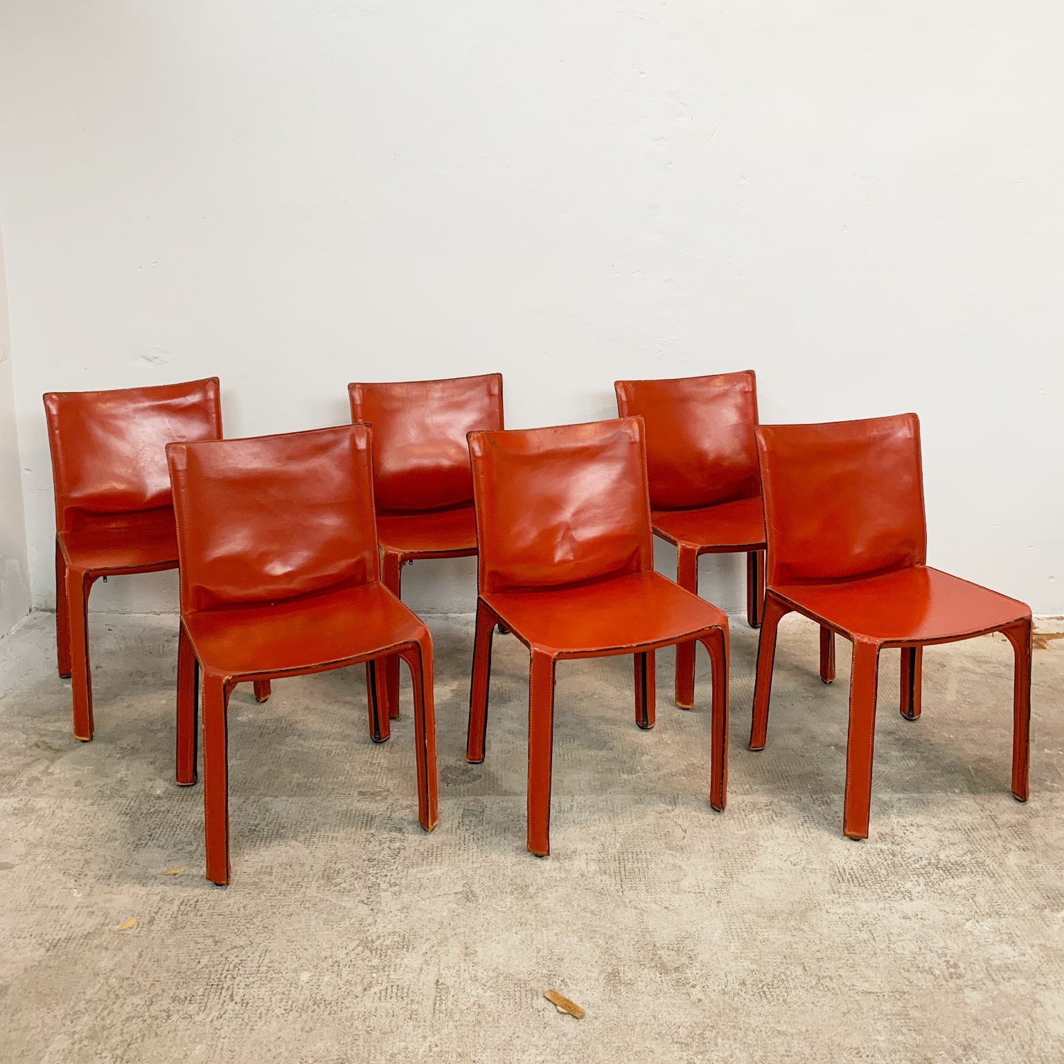 Mario Bellini per Cassina <br> Gruppo di 6 sedie mod. CAB 412, 1977