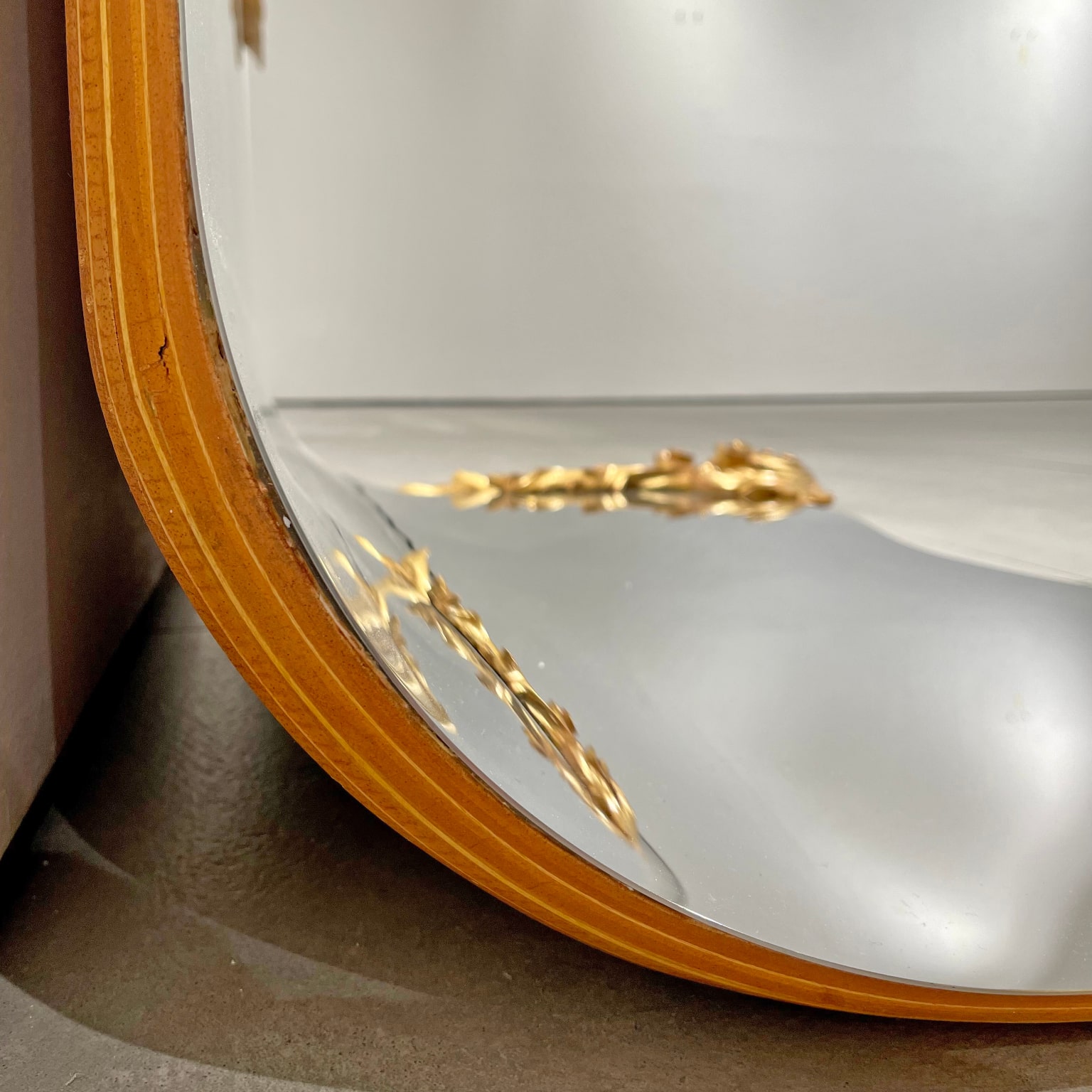 METAMORPHOSIS <br> Specchiera pezzo unico <br> by Giampiero Romanò - immagine 6