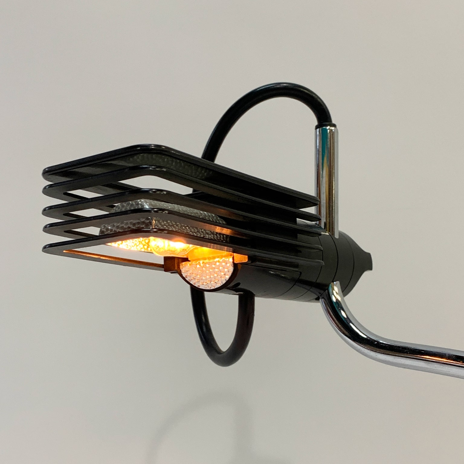 Bruno Gecchelin per Oluce <br> Lampada da tavolo mod. Wing 509, anni 70 - immagine 6