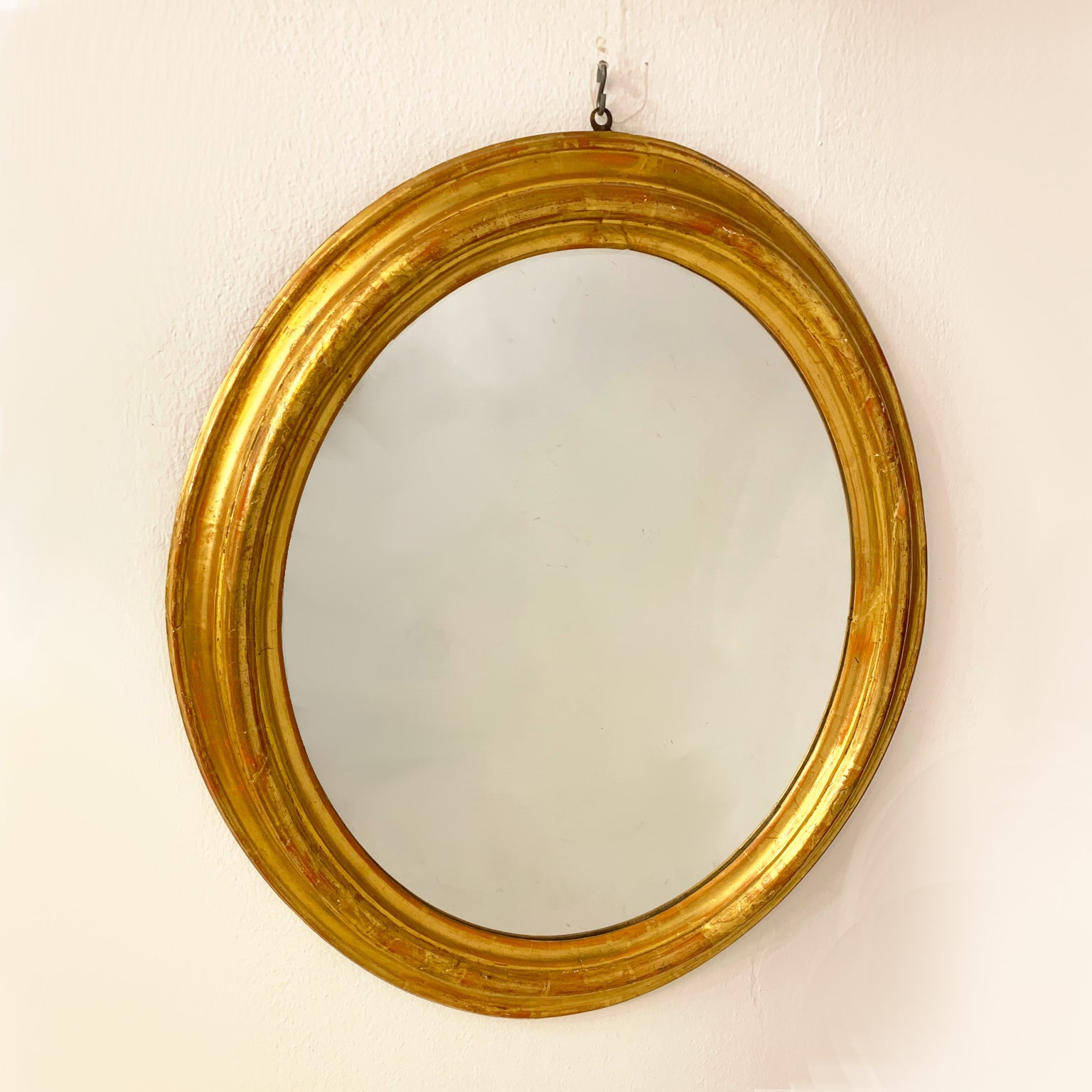 Specchiera ovale in legno dorato <br> Italia fine sec. XIX - immagine 2