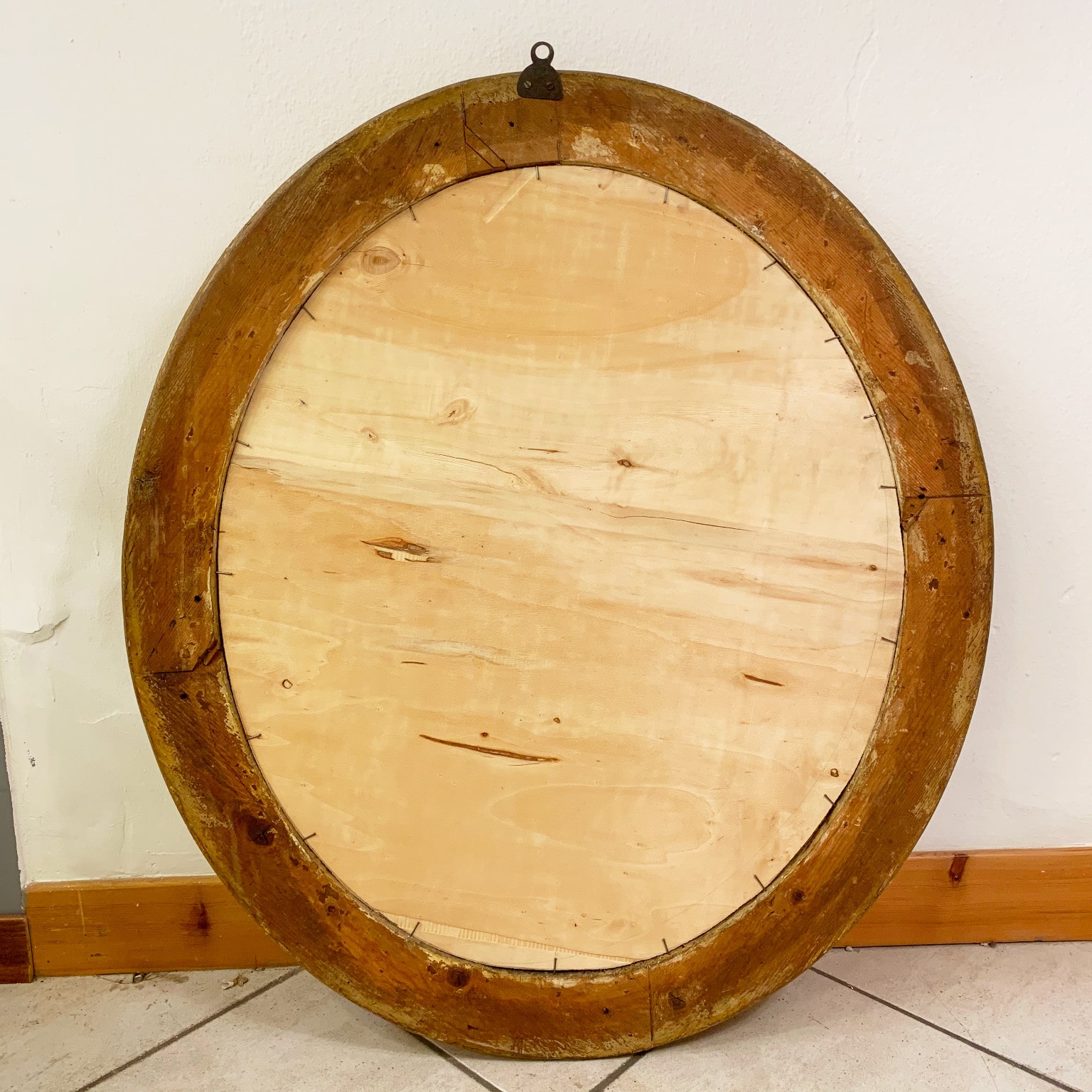 Specchiera ovale in legno dorato <br> Italia fine sec. XIX - immagine 5