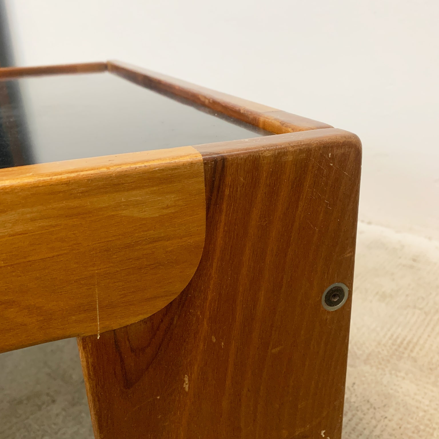 Afra e Tobia Scarpa per Cassina <br> Tavolino quadrato mod. 771 - immagine 4