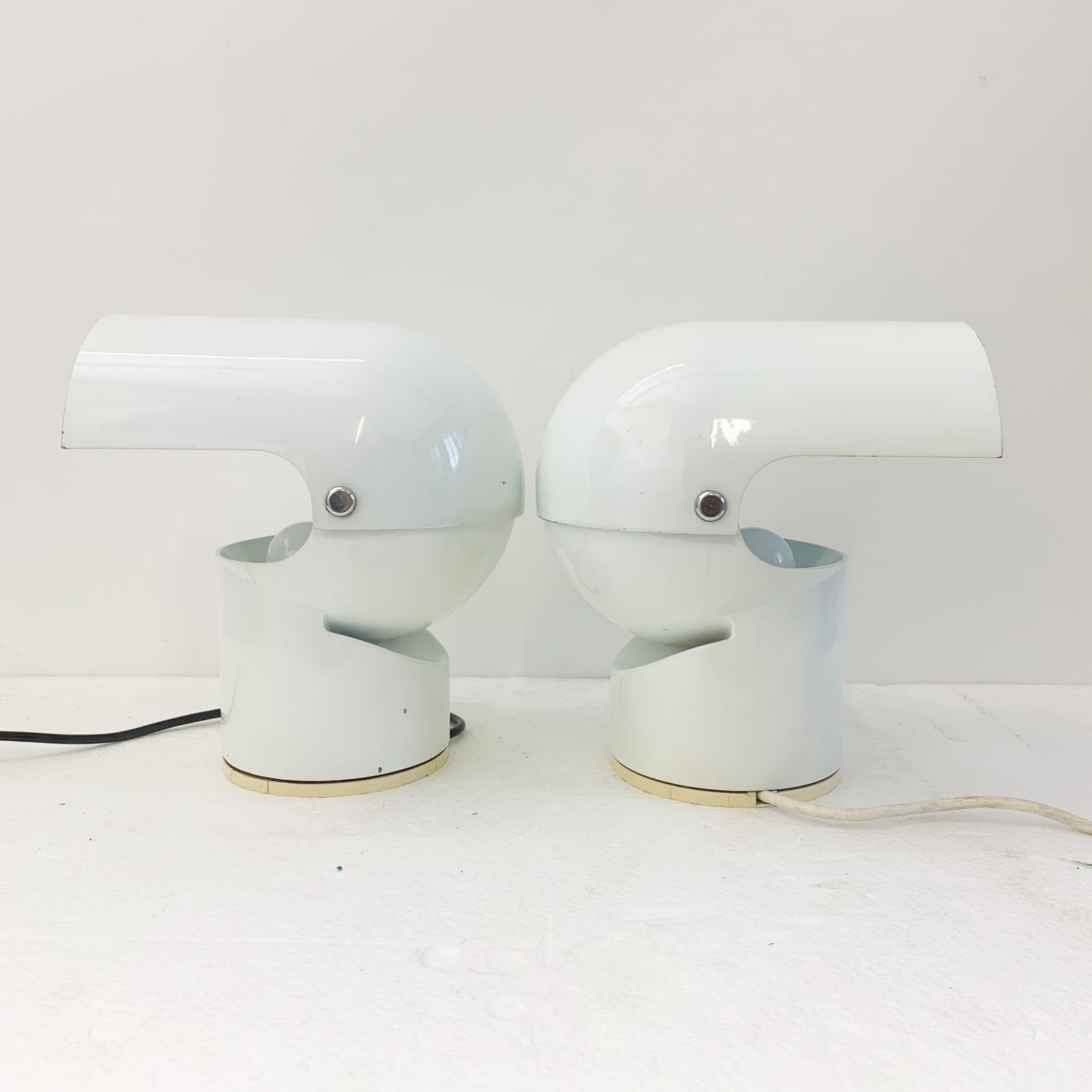 Gae Aulenti per Artemide <br> Coppia di lampade mod. Pileino, 1972 - immagine 5