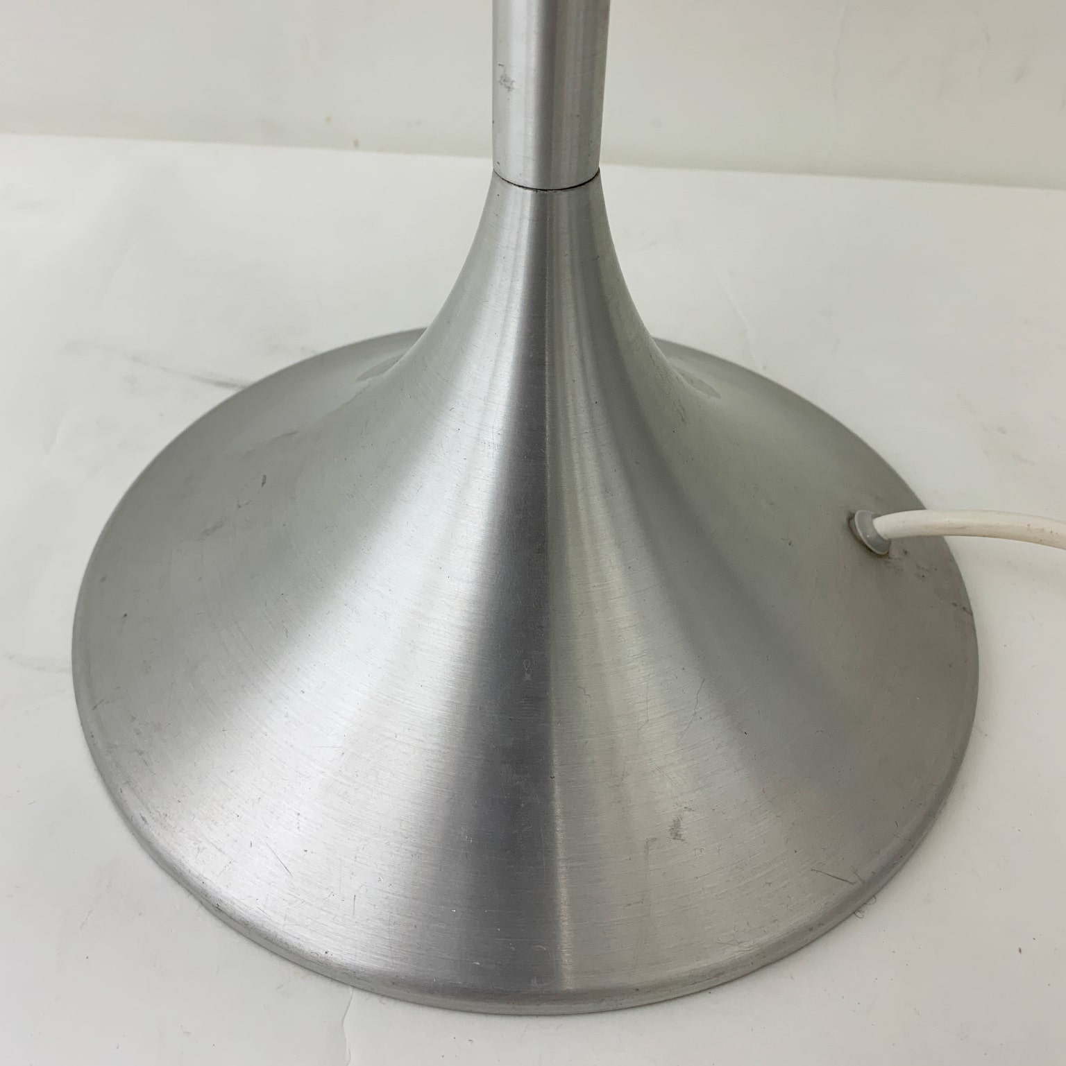 Lampada da appoggio a fungo anni 70 - immagine 8