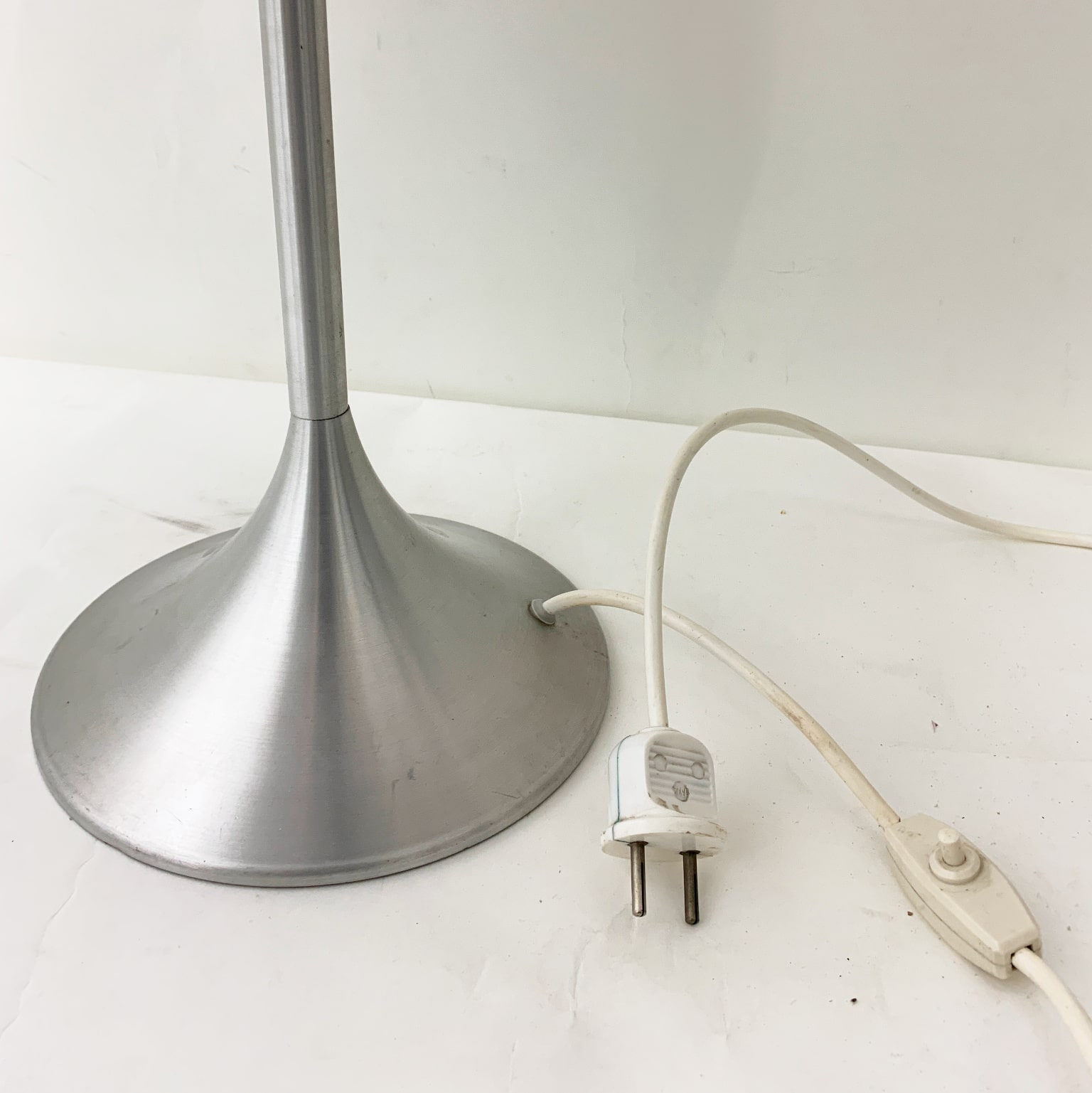 Lampada da appoggio a fungo anni 70 - immagine 9