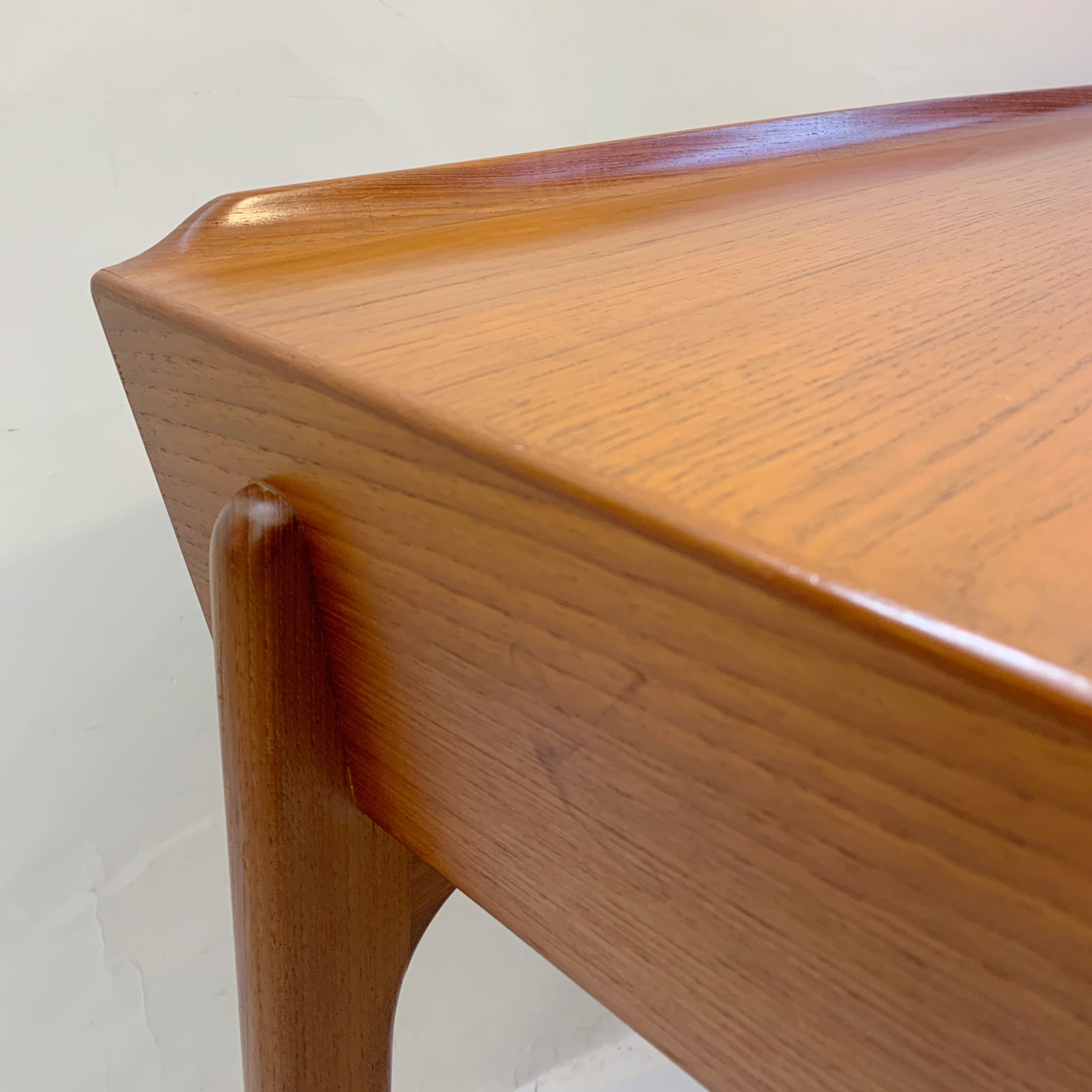 Svend Aage Madsen per Sigurd Hansen <br> Scrivania in teak anni 60 - immagine 8